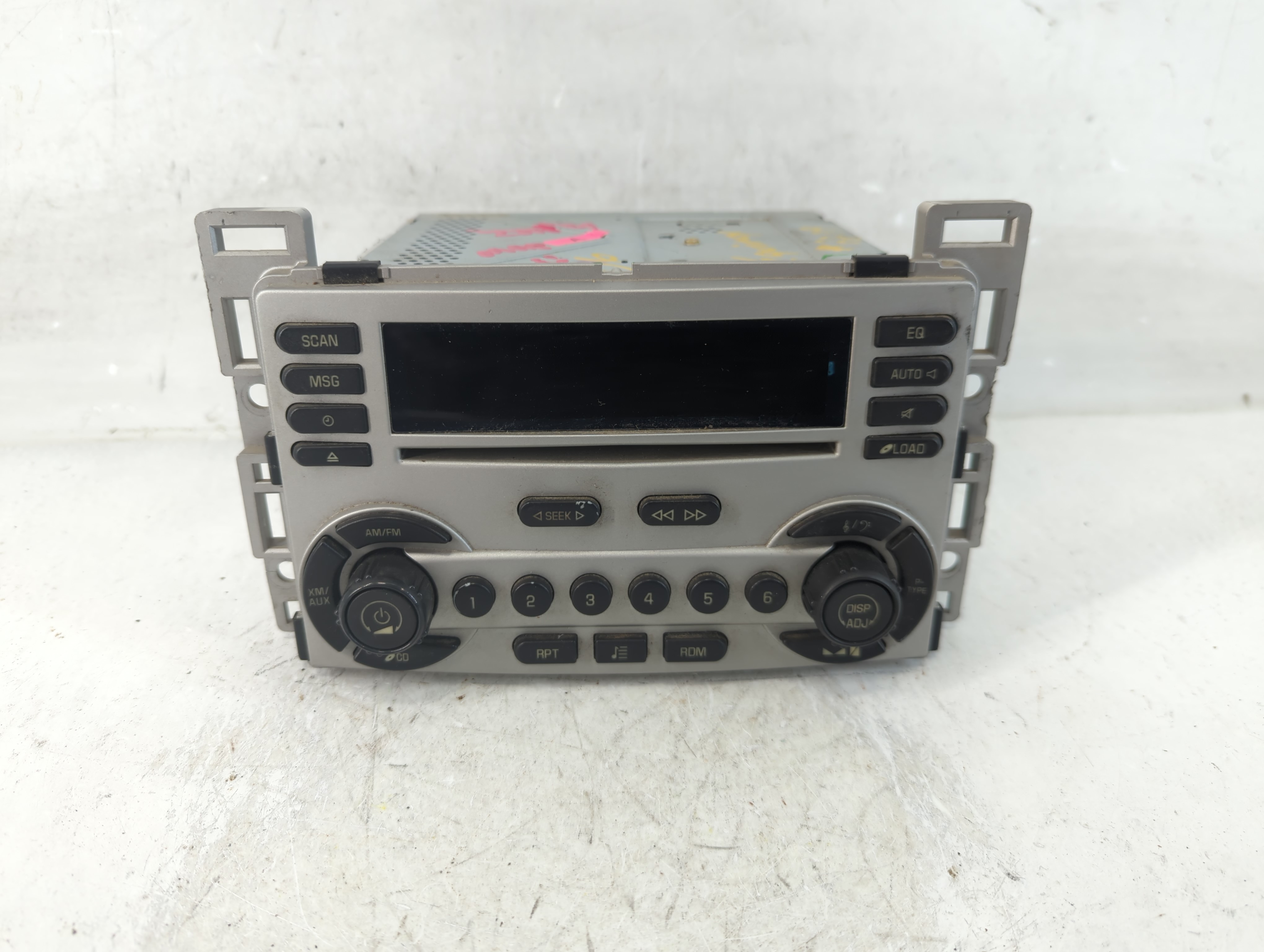 2006-2006 Chevrolet Equinox Am Fm Cd Player Radio Receiver 928383 - Oemusedautoparts1.com