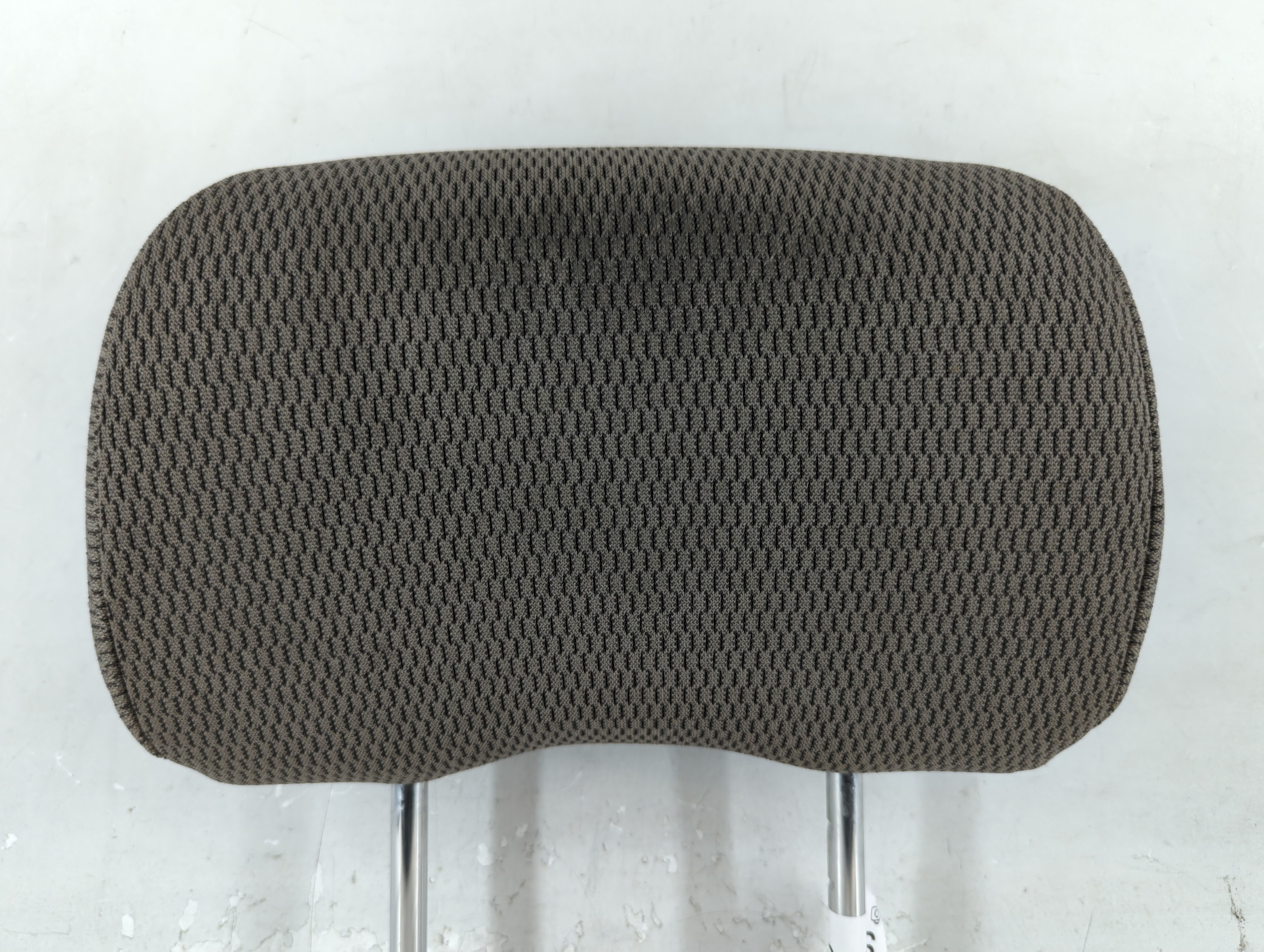 Picture of 2004 Nissan Xterra Headrest Head Rest Front Driver Passenger Seat Black 928400