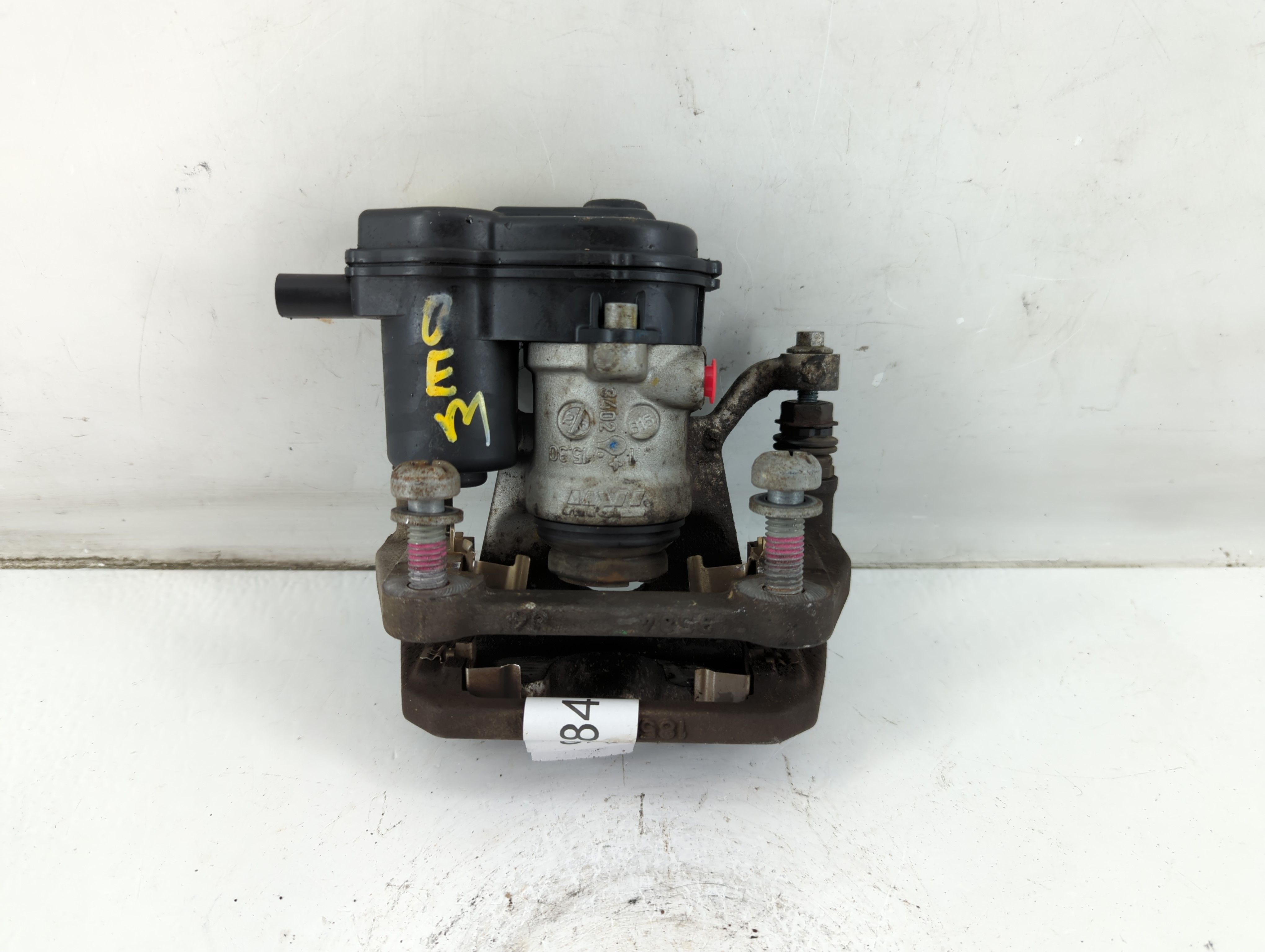 2015-2017 Chrysler 200 Rear Passenger Right Brake Caliper 928411 - Oemusedautoparts1.com