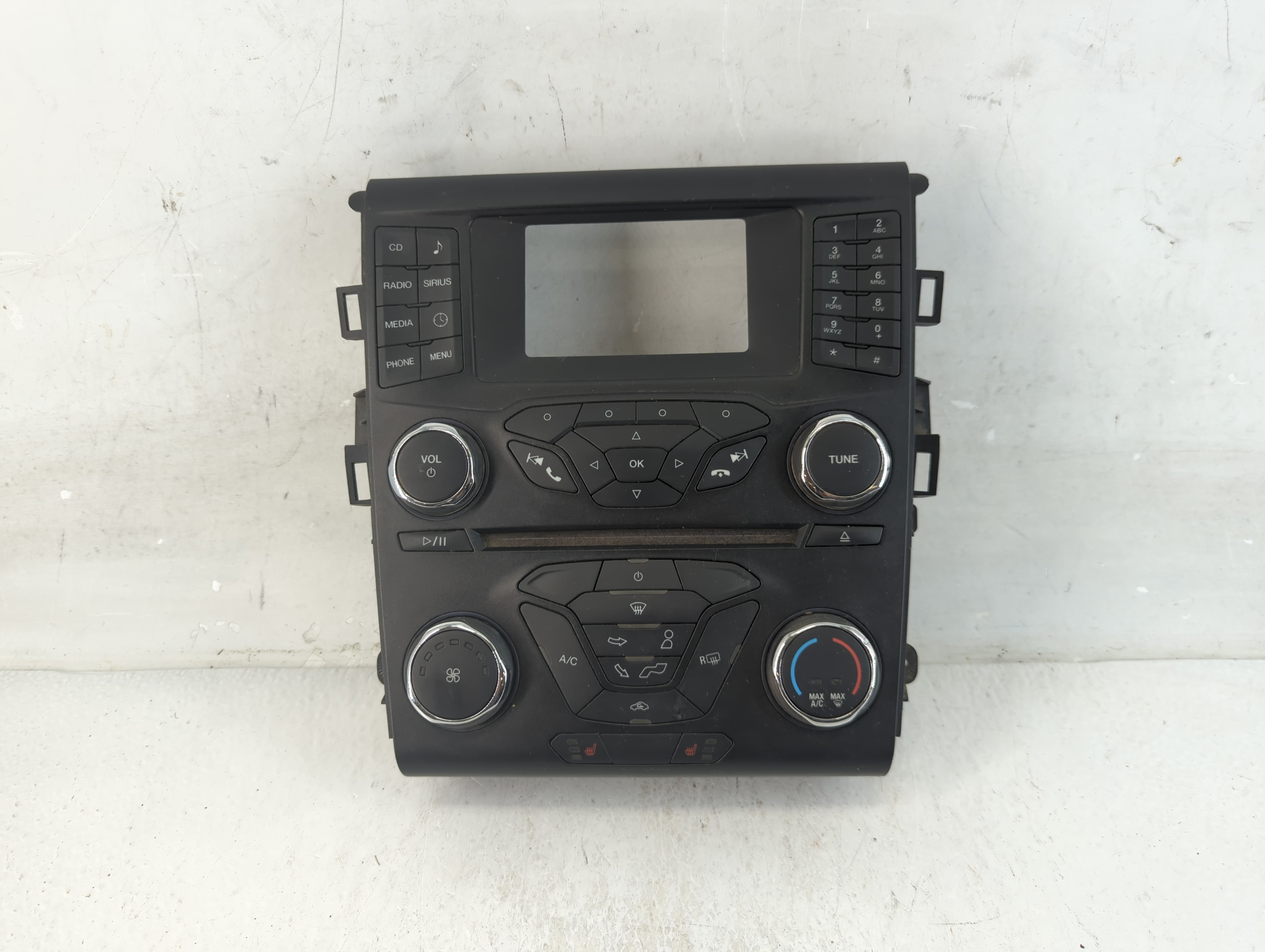 2014-2014 Ford Fusion Am Fm Cd Player Radio Receiver 928417 - Oemusedautoparts1.com