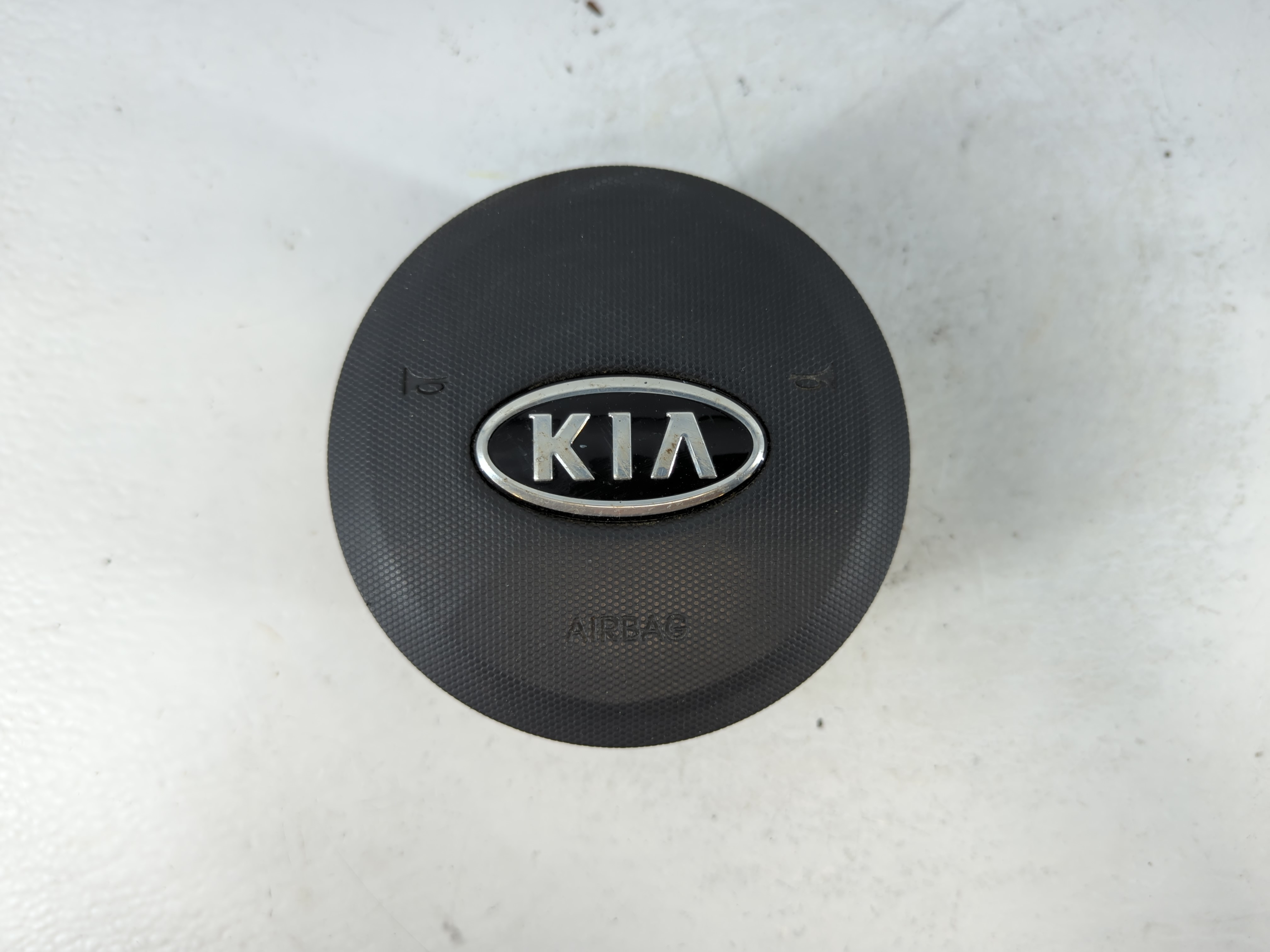 2013-2013 Kia Soul Air Bag Driver Left Steering Wheel Mounted 928494 - Oemusedautoparts1.com
