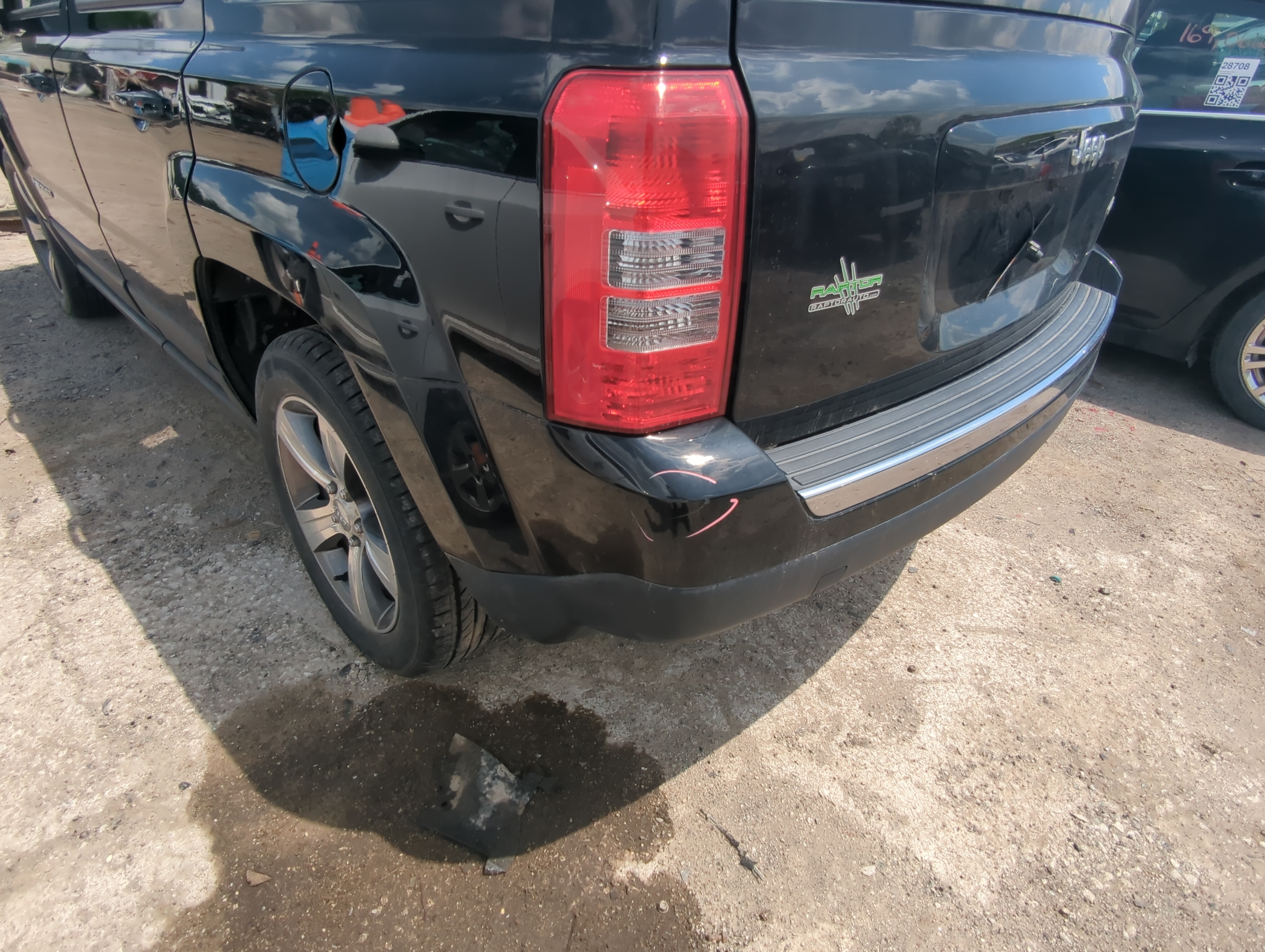 Picture of 2011-2017 Jeep Patriot Rear Bumper Assembly Oem 928675