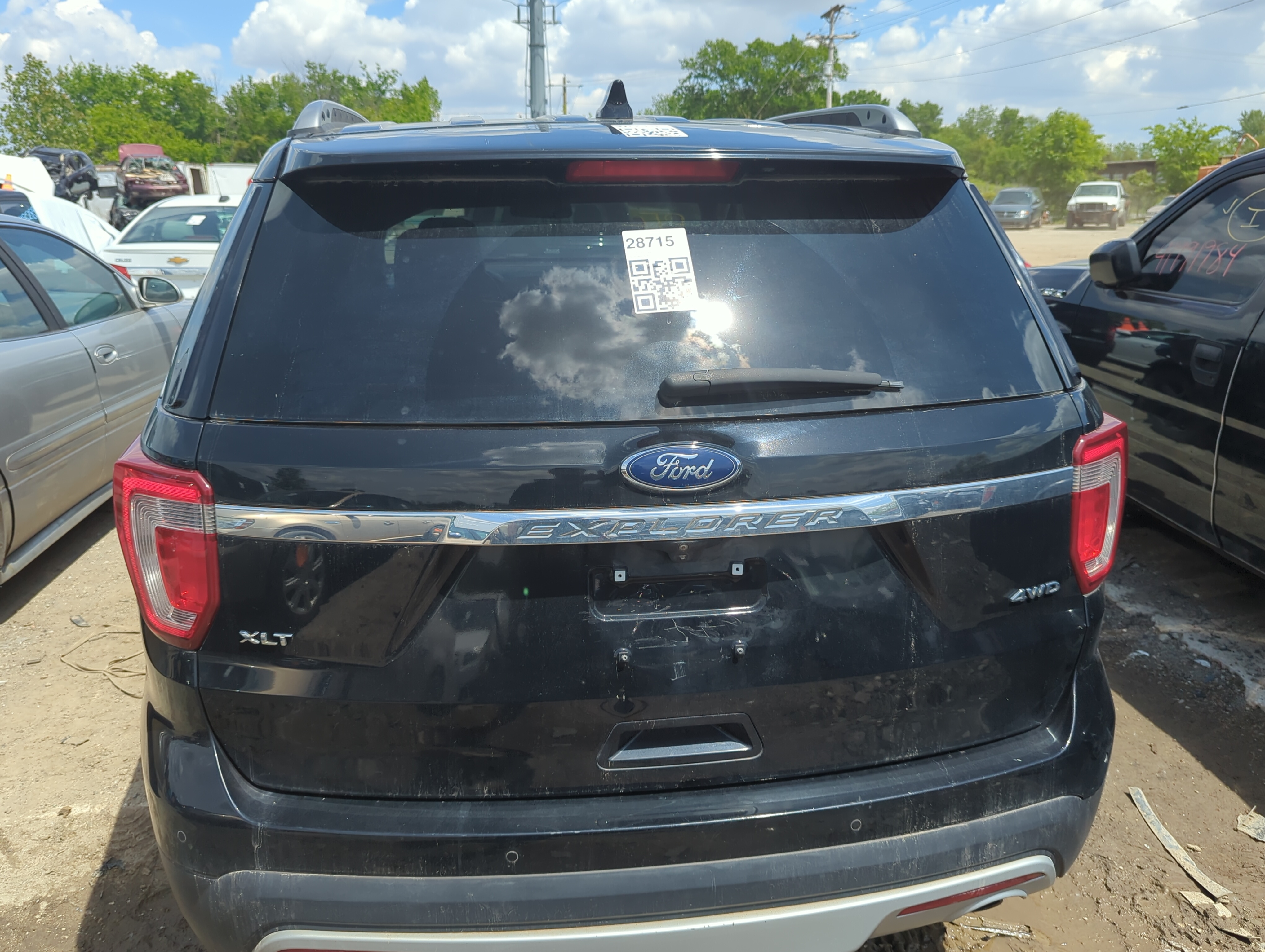 2017 Ford Explorer Rear Bumper Assembly Oem 928708 - Oemusedautoparts1.com