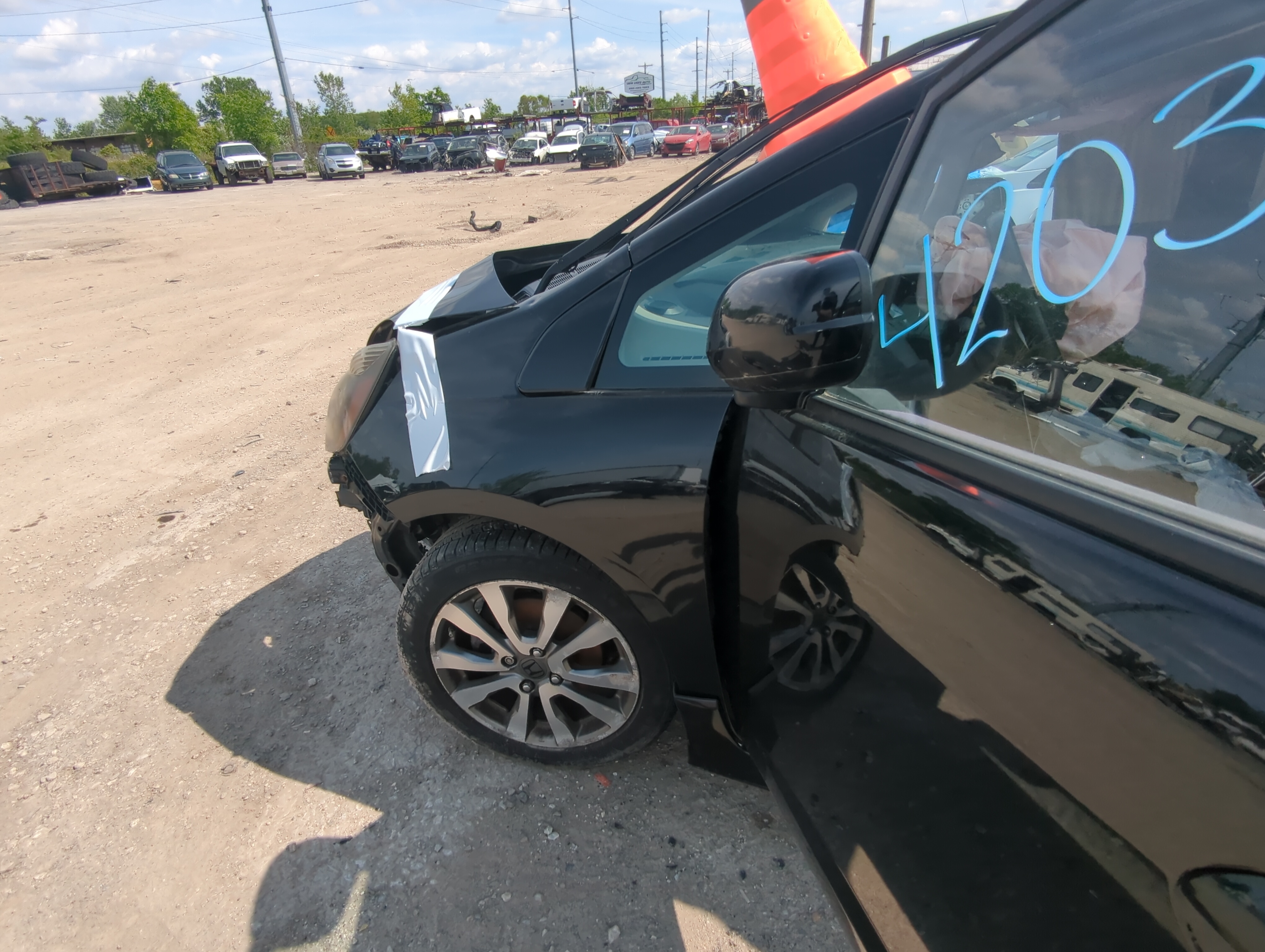Picture of 2009-2014 Honda Fit Driver Fender 929105
