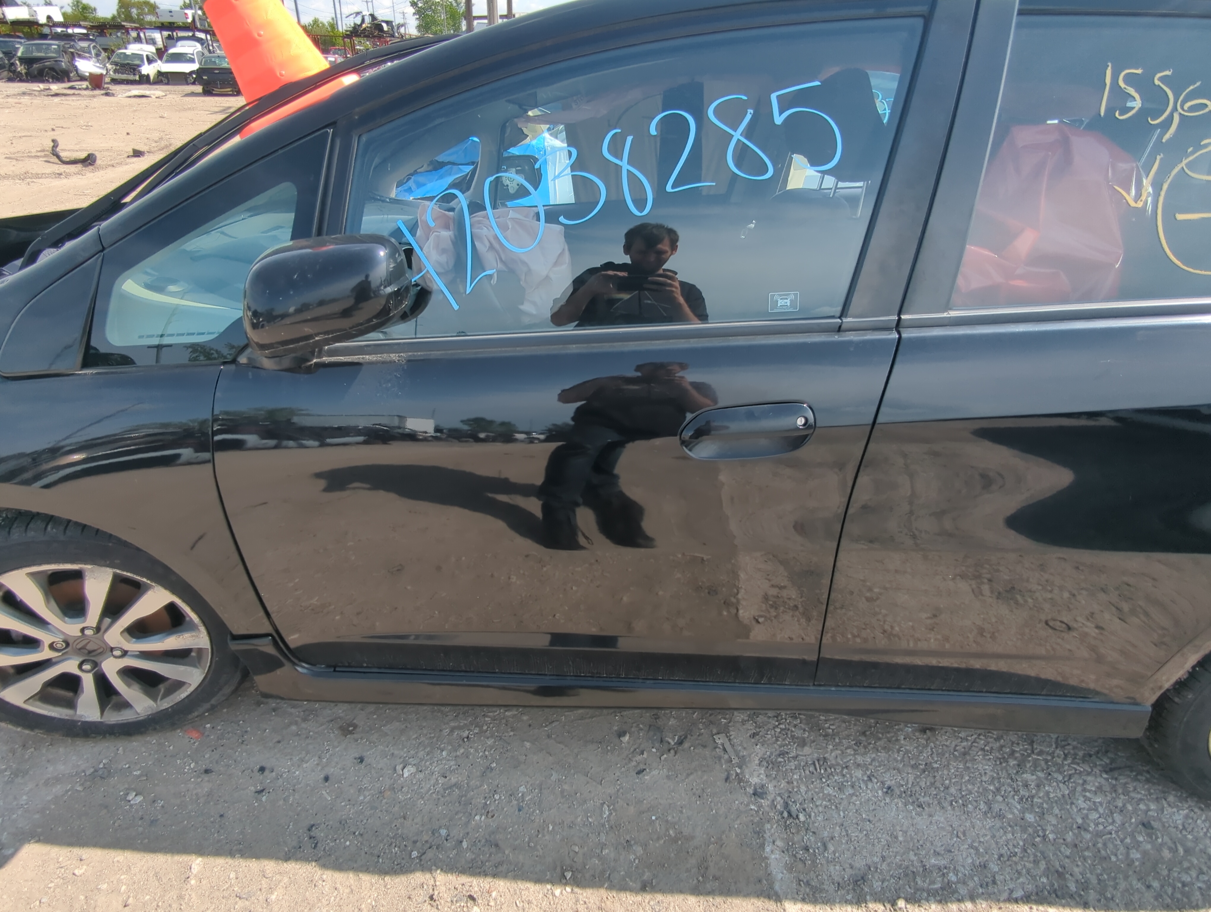 Picture of 2009-2014 Honda Fit Driver Front Door Oem 929106