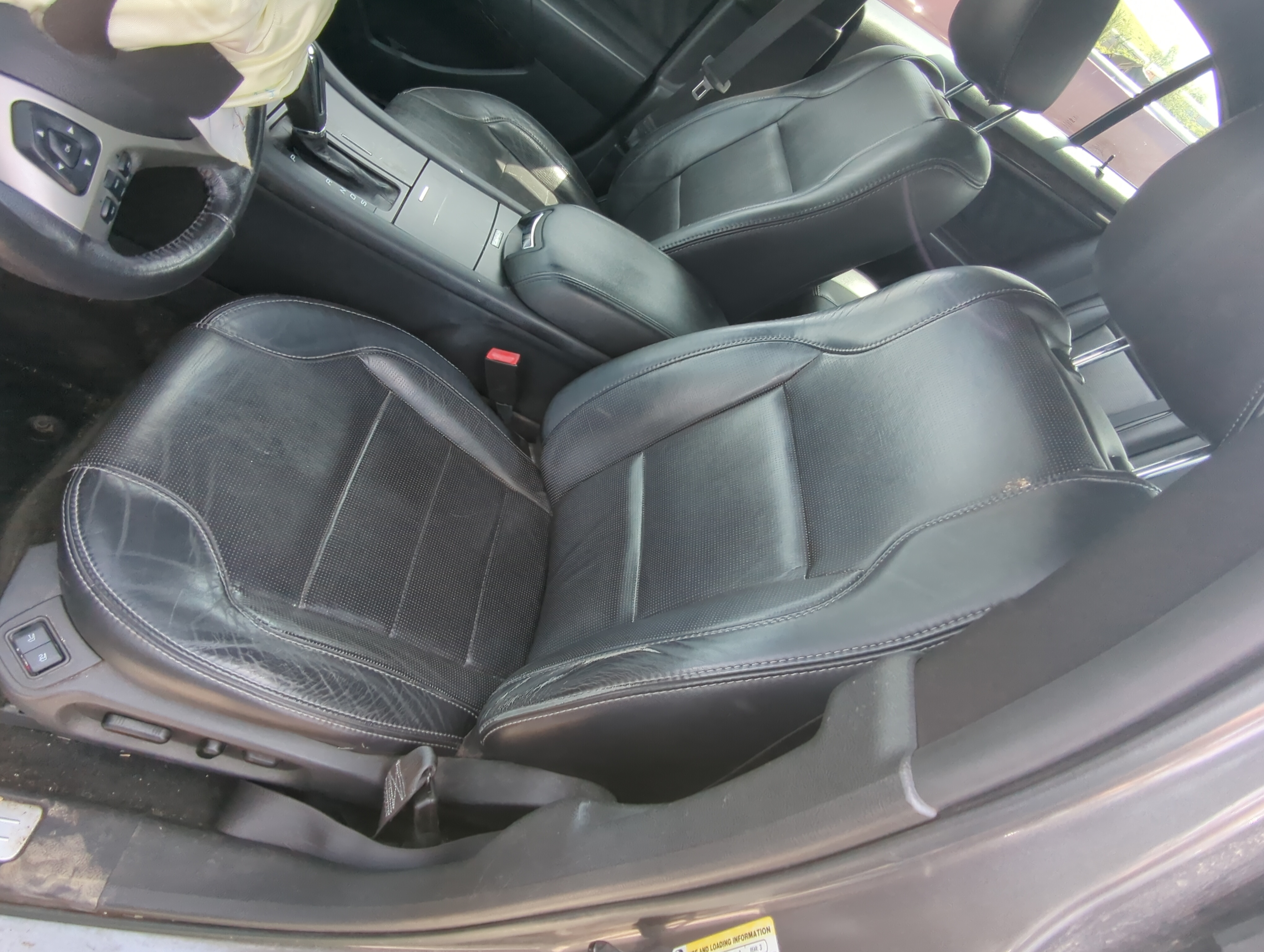 Picture of 2013-2019 Ford Taurus Driver Front Seat Oem 929817