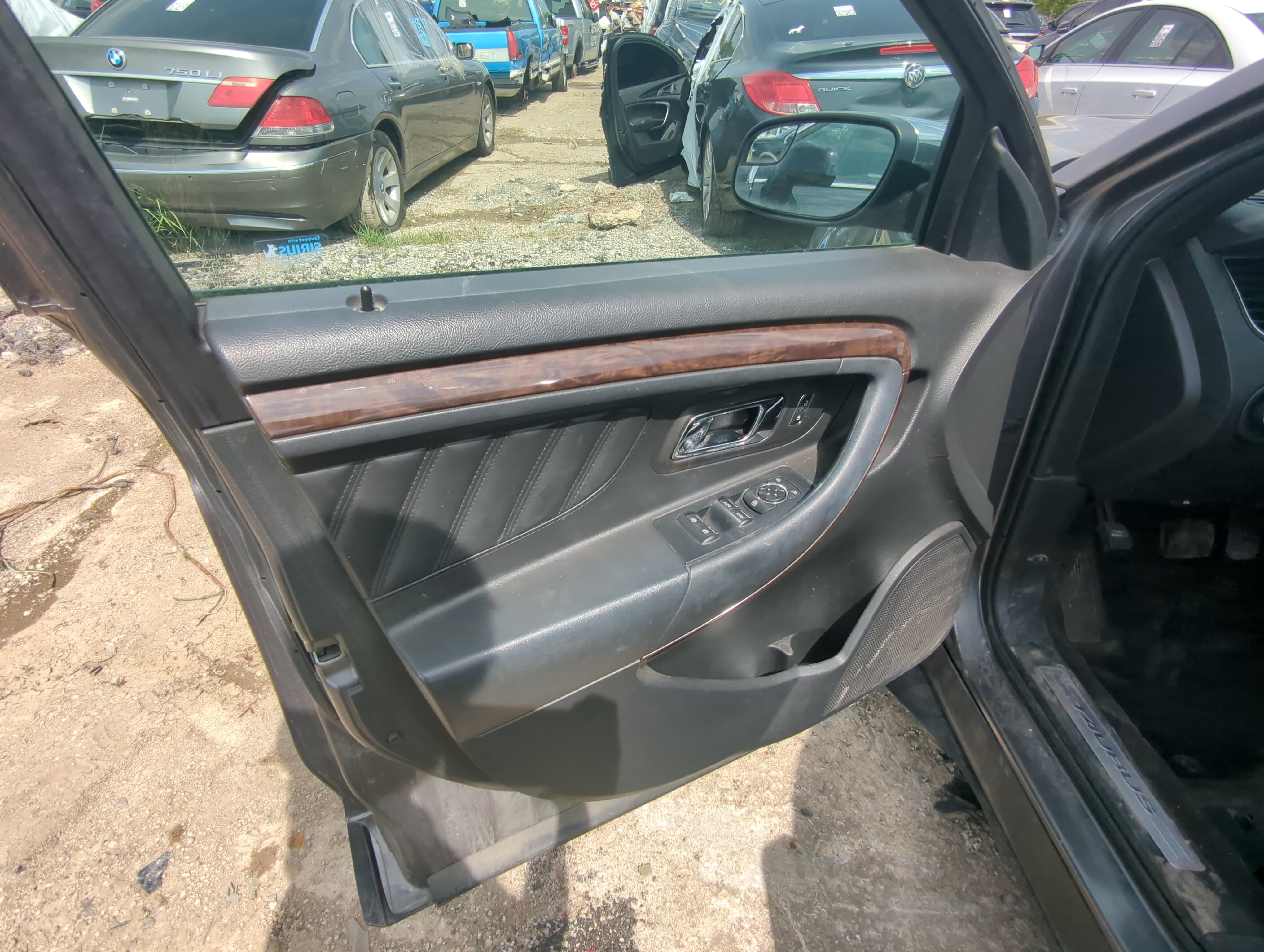 Picture of 2013 Ford Taurus Front Left Driver Interior Door Panel Trim 929832