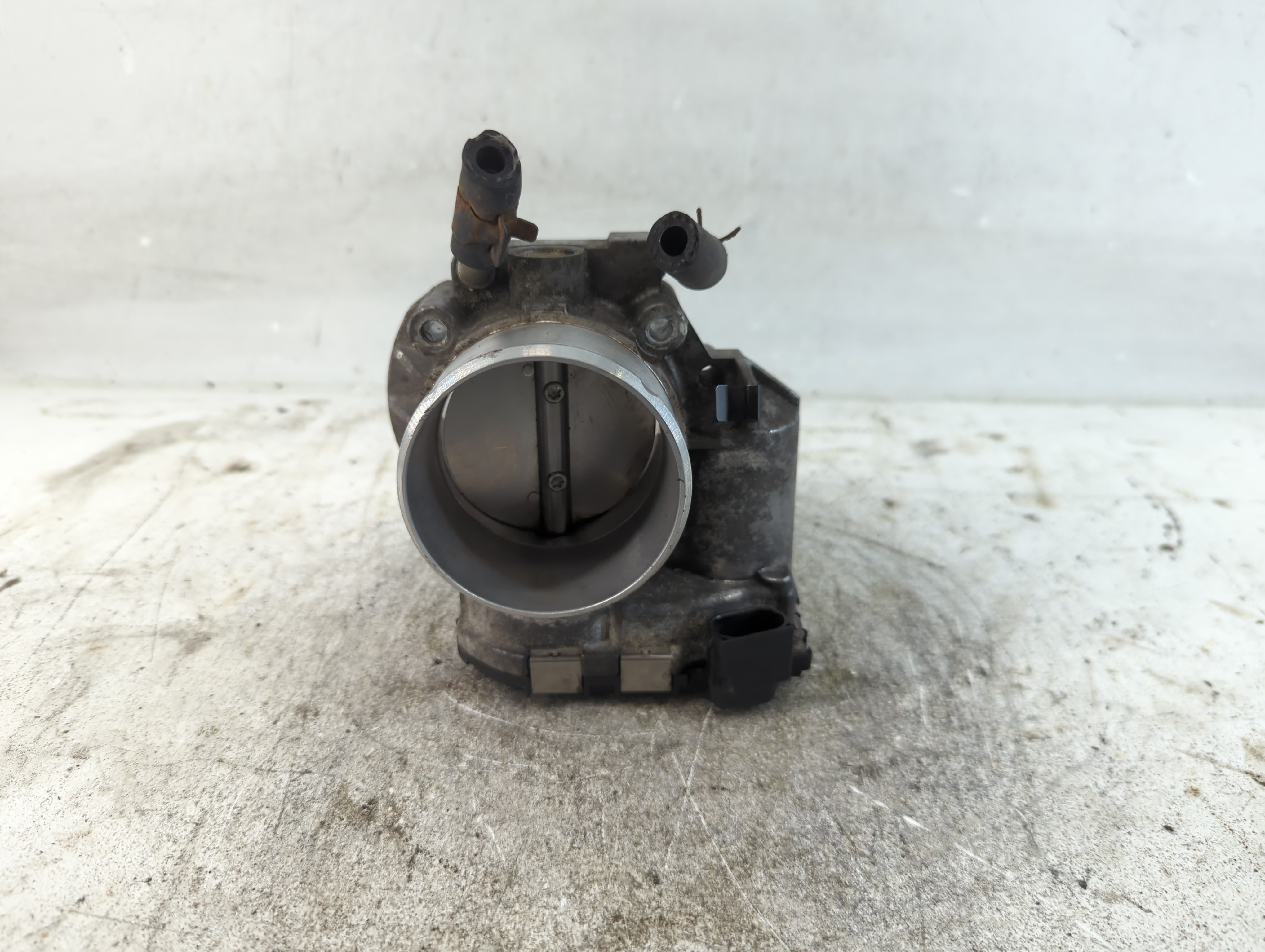 2011-2015 Kia Optima Throttle Body 929913 - Oemusedautoparts1.com