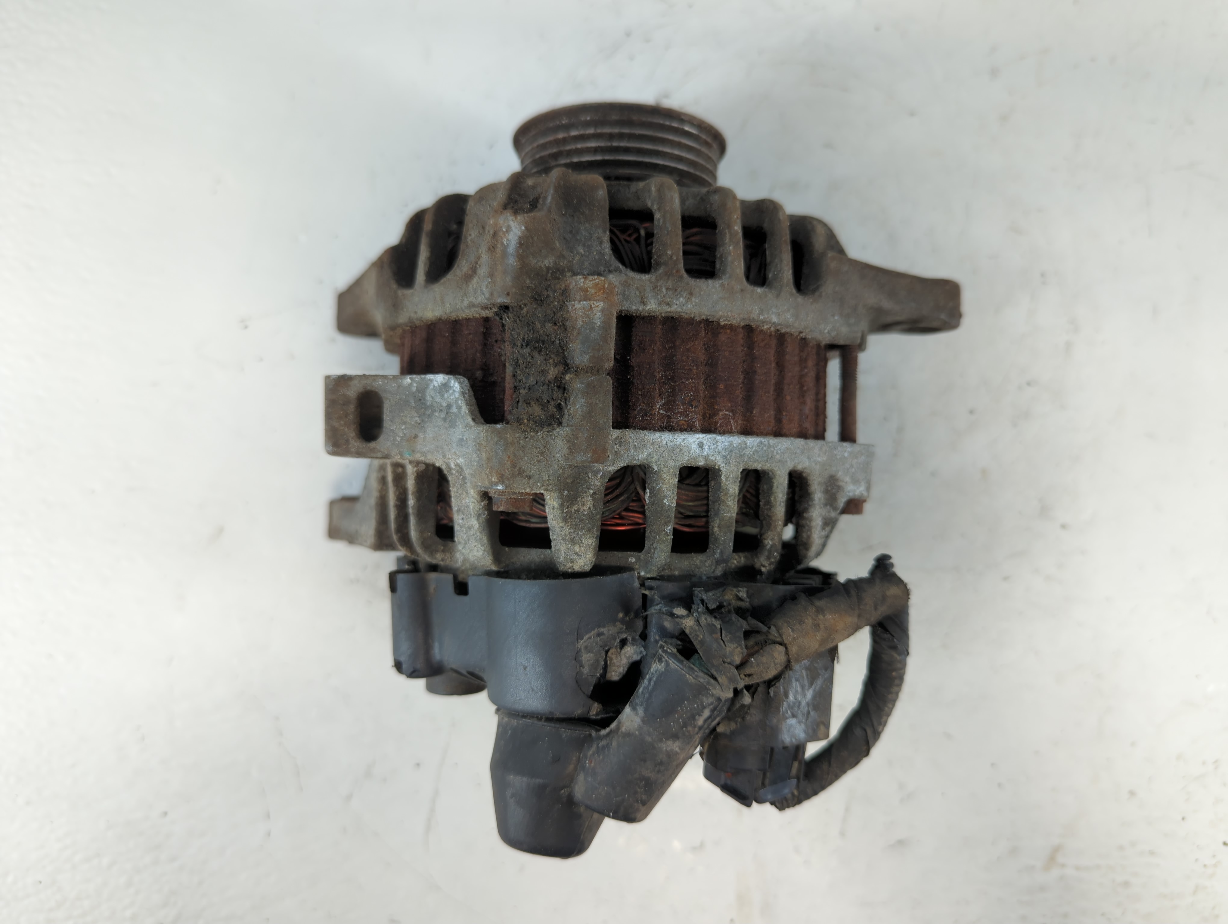 2010-2011 Kia Soul Alternator Generator Charging Assembly Engine Oem 929955 - Oemusedautoparts1.com