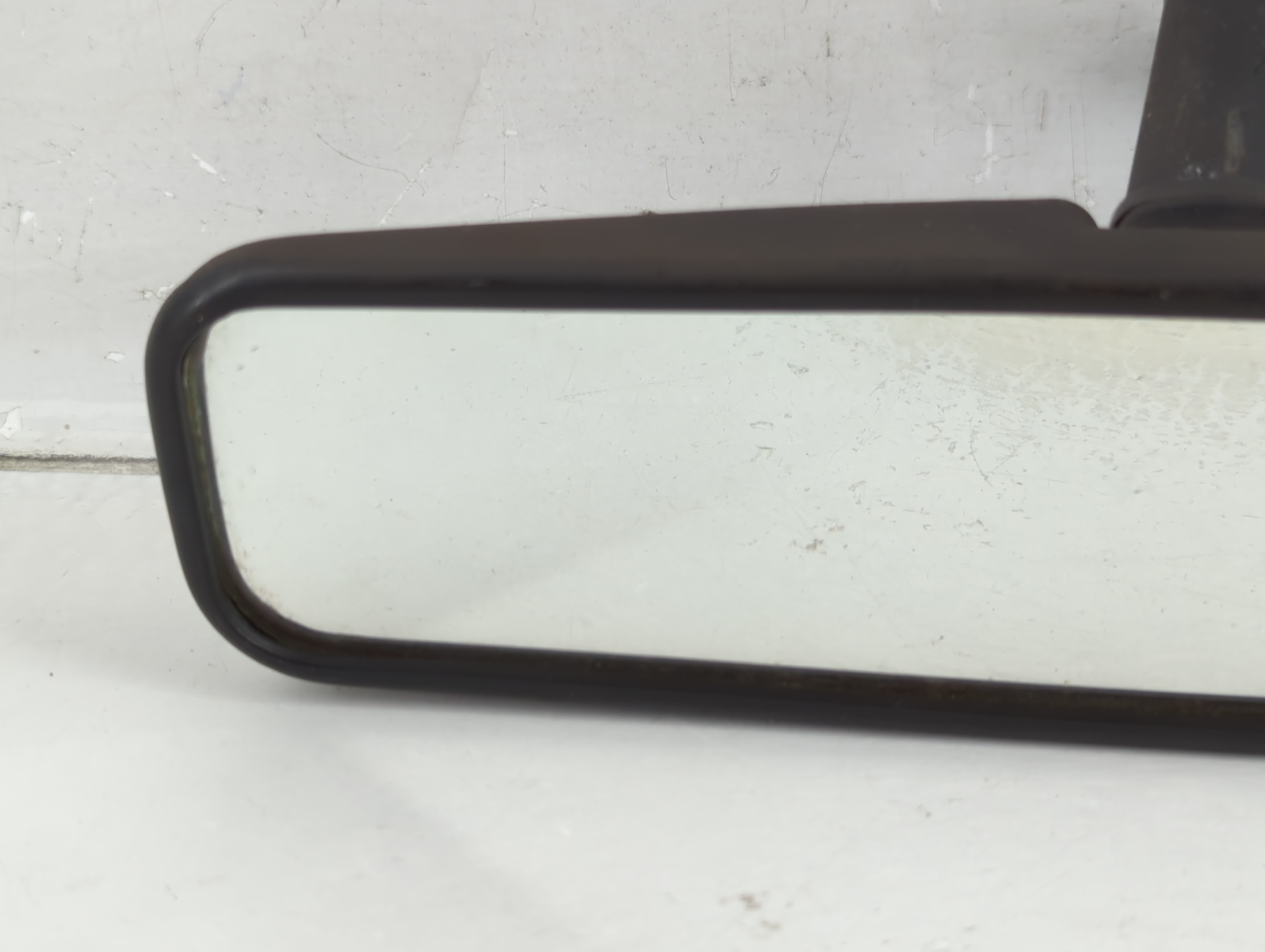 1996 Ford Explorer Interior Rear View Mirror Oem 930817 - Oemusedautoparts1.com