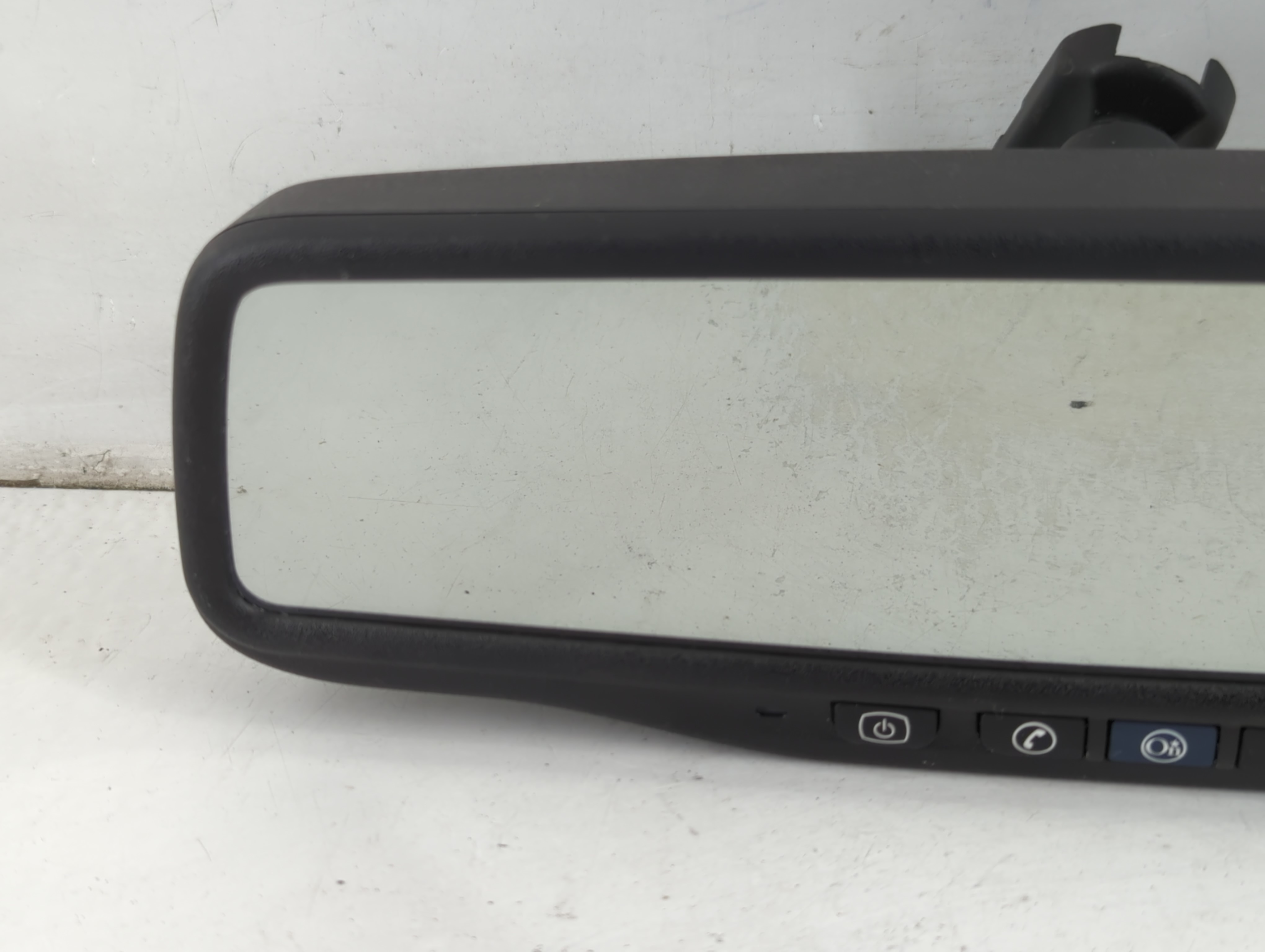2009-2012 Buick Enclave Interior Rear View Mirror Oem 931015 - Oemusedautoparts1.com