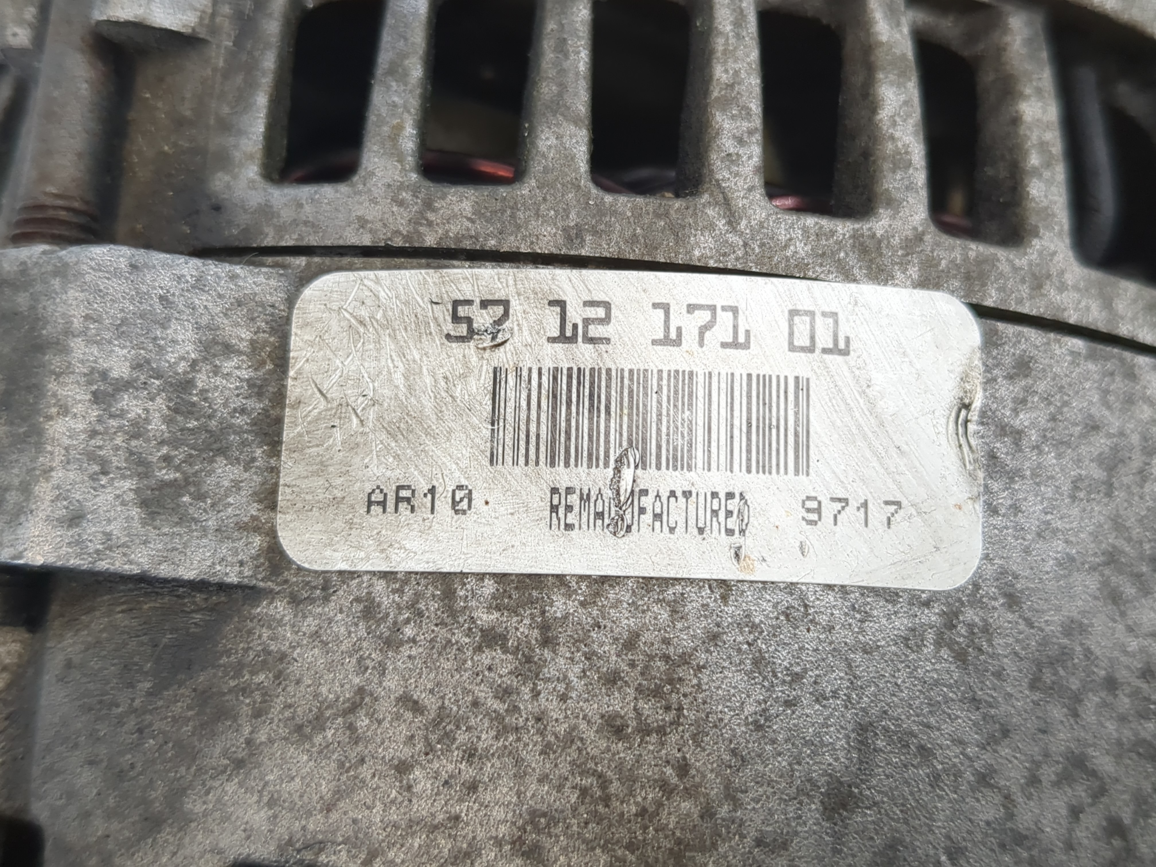 Picture of 2001-2004 Ford Mustang Alternator Generator Charging Assembly Engine Oem 931851