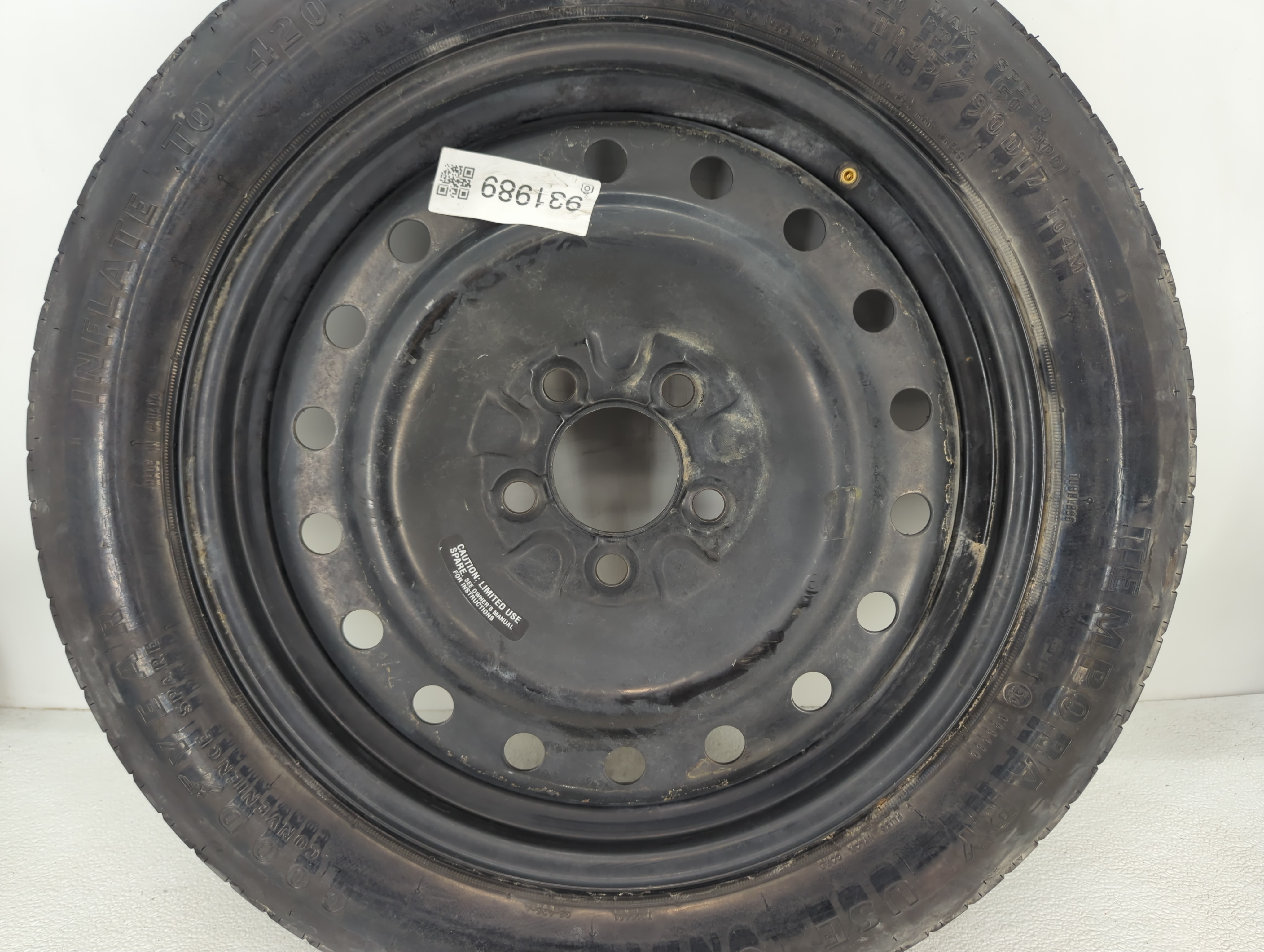 Picture of 2021-2022 Hyundai Santa Fe Spare Donut Tire Wheel Rim Oem 931989