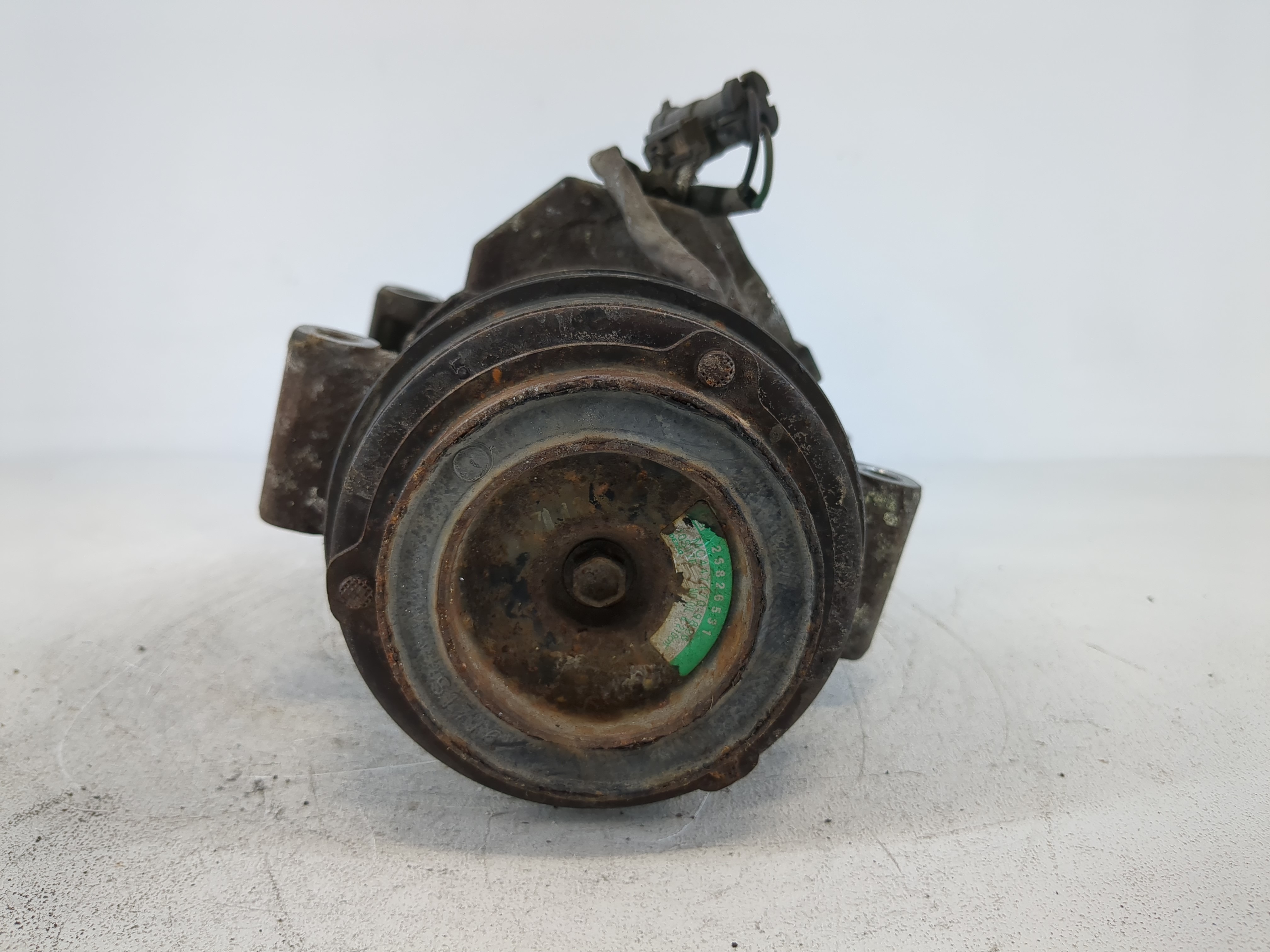 Picture of 2003-2010 Gmc Sierra 1500 Air Conditioning A/c Ac Compressor Oem 933229