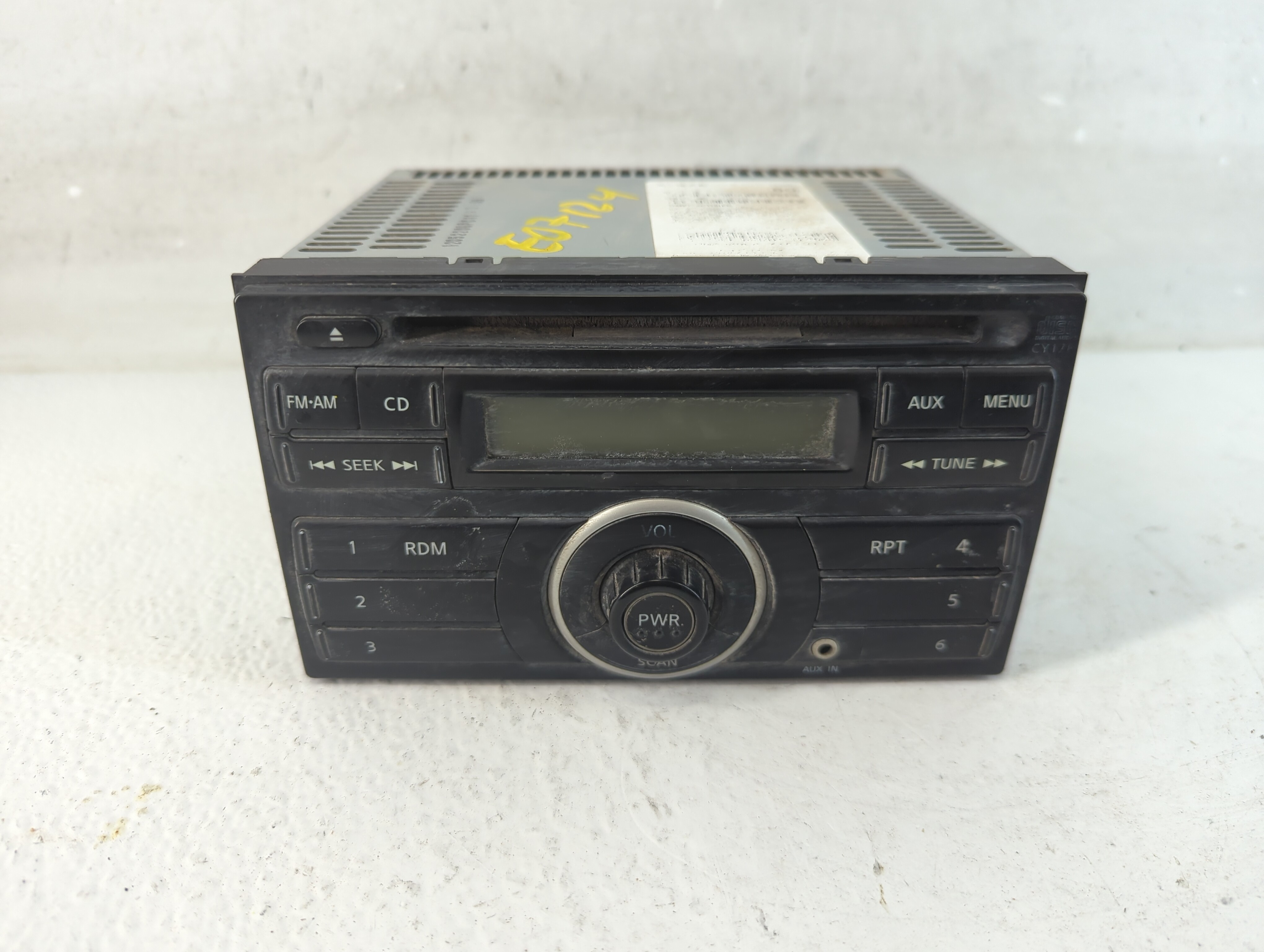 2010-2012 Nissan Versa Am Fm Cd Player Radio Receiver 933378 - Oemusedautoparts1.com