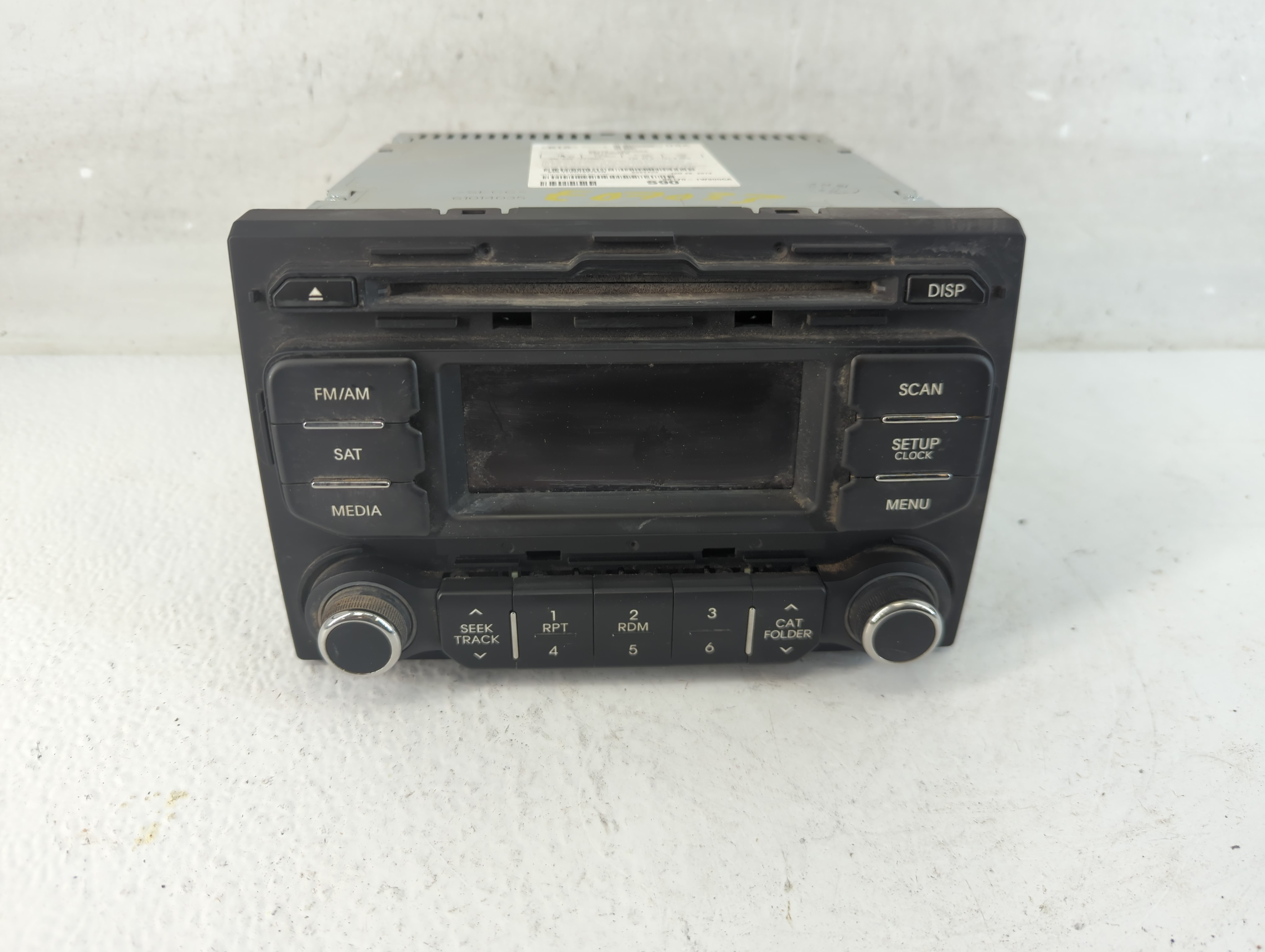 2012-2015 Kia Rio Am Fm Cd Player Radio Receiver 933384 - Oemusedautoparts1.com
