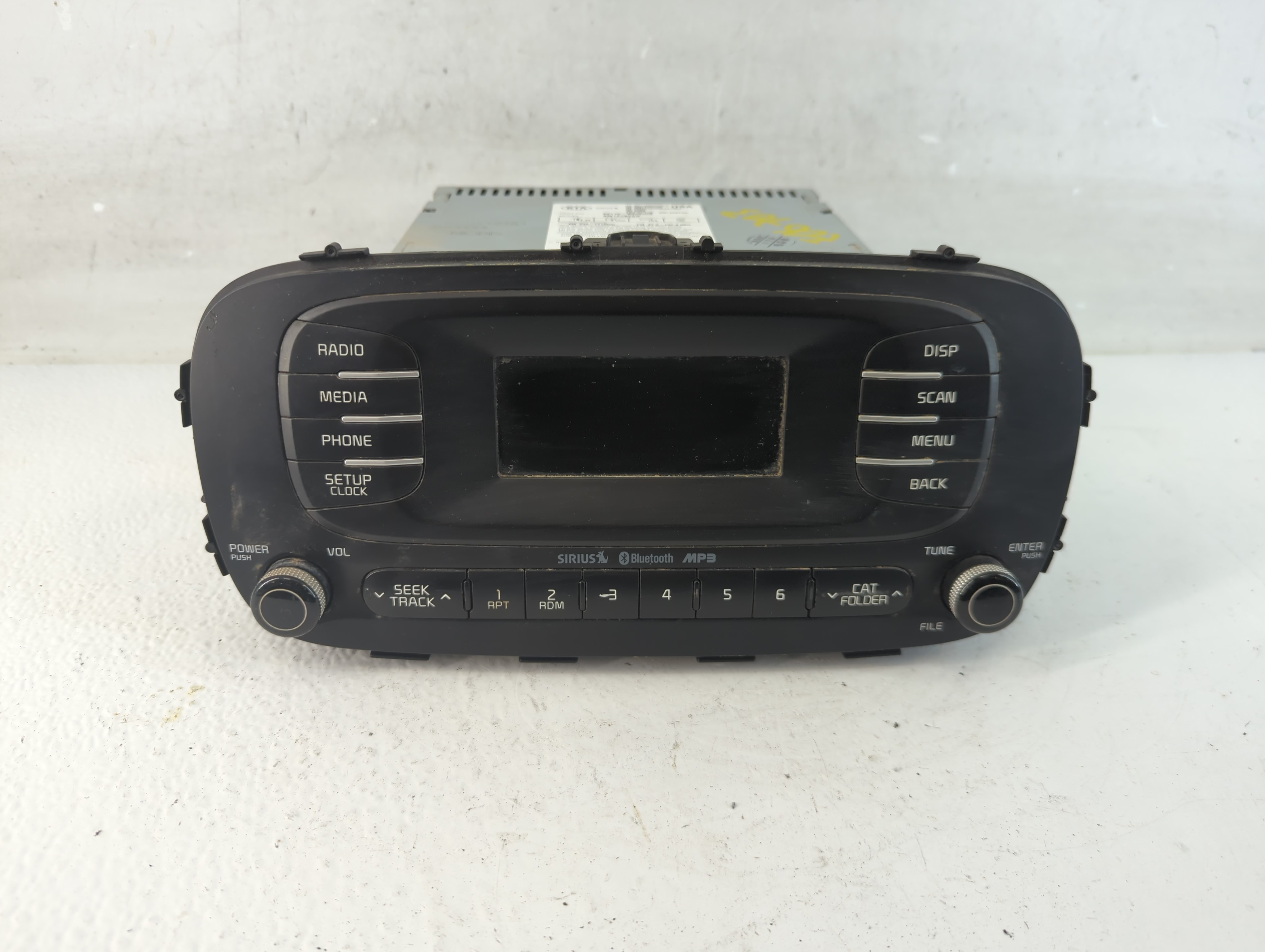 2014-2016 Kia Soul Am Fm Cd Player Radio Receiver 933395 - Oemusedautoparts1.com