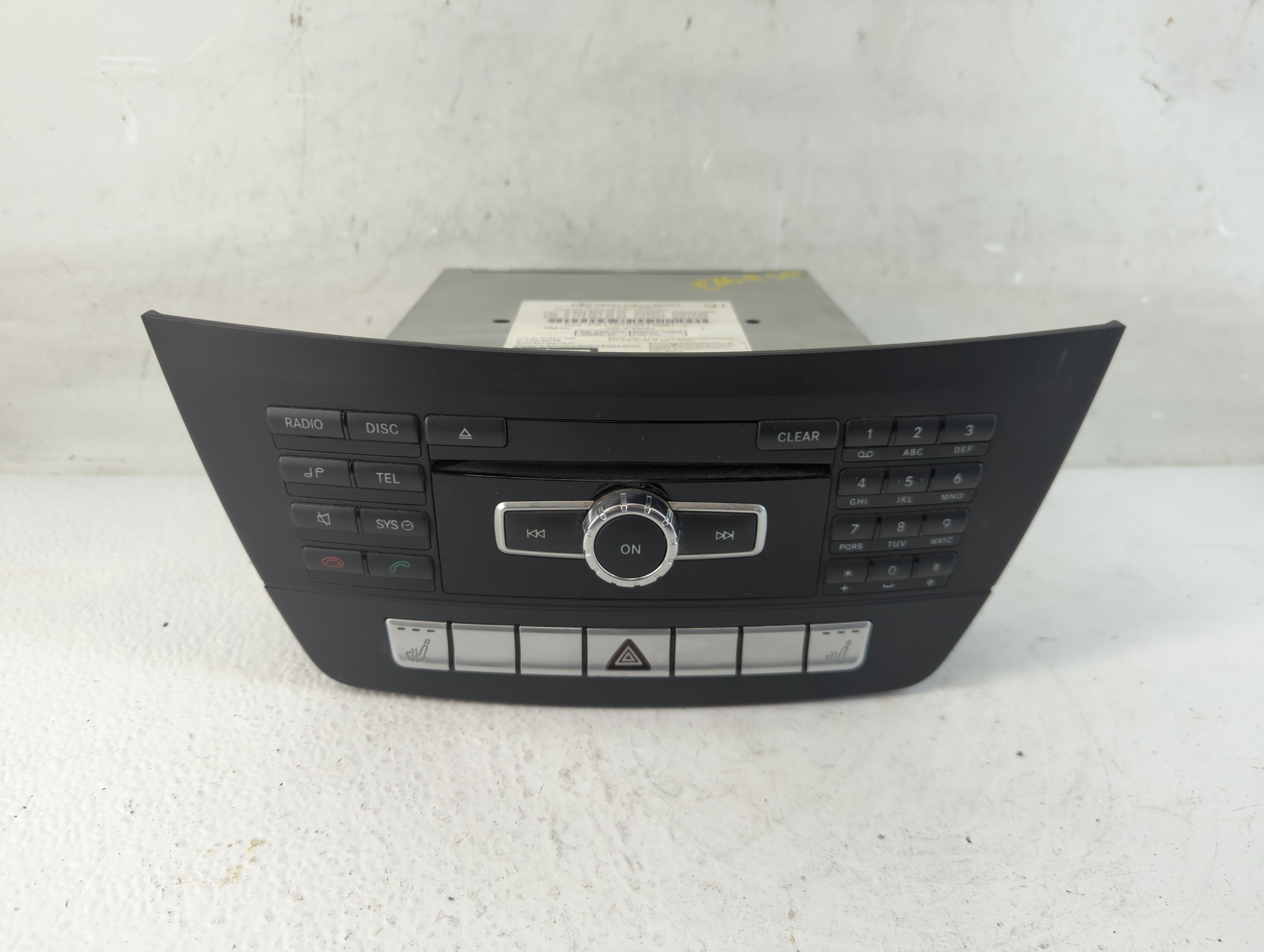 Mercedes-benz E350 Am Fm Cd Player Radio Receiver 933400 - Oemusedautoparts1.com