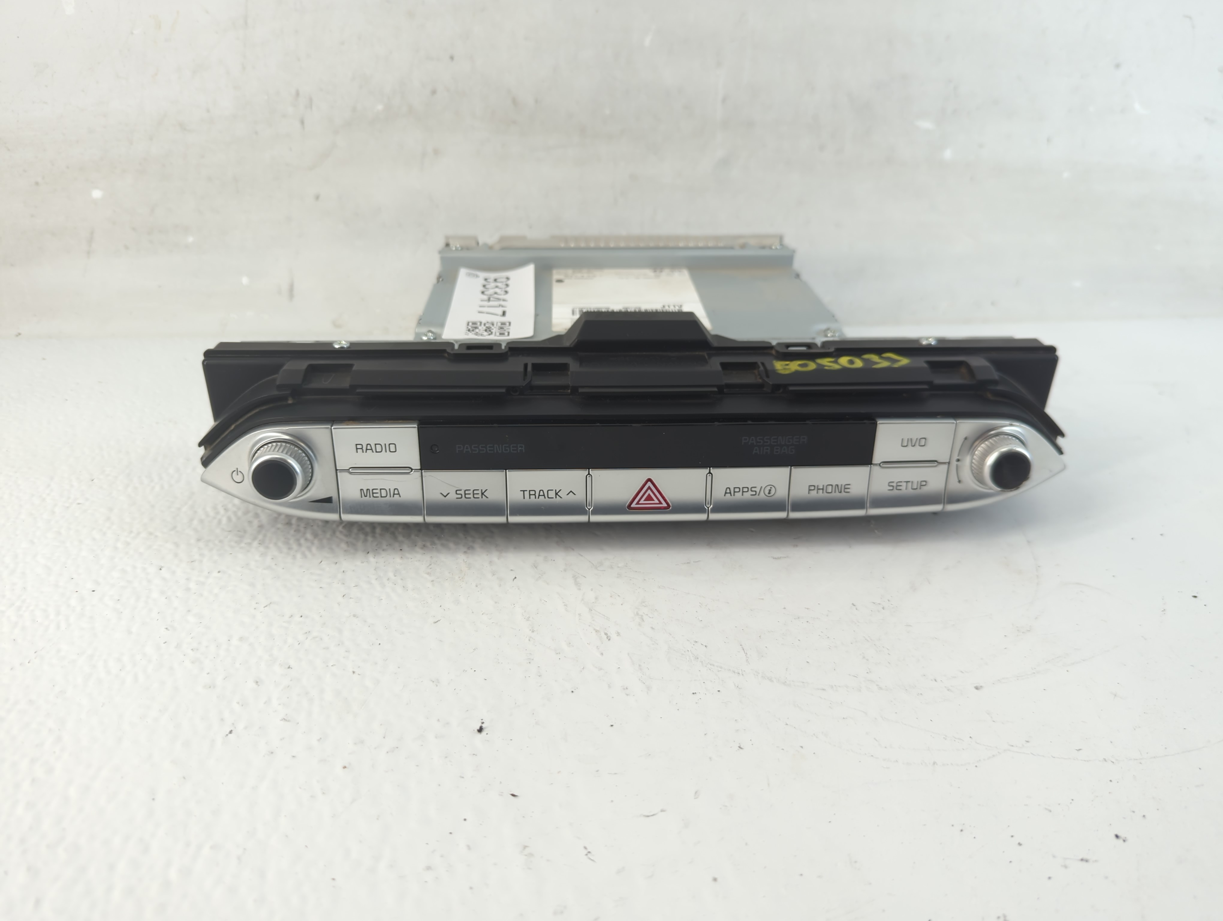 Picture of 2019-2020 Kia Stinger Am Fm Cd Player Radio Receiver 933417