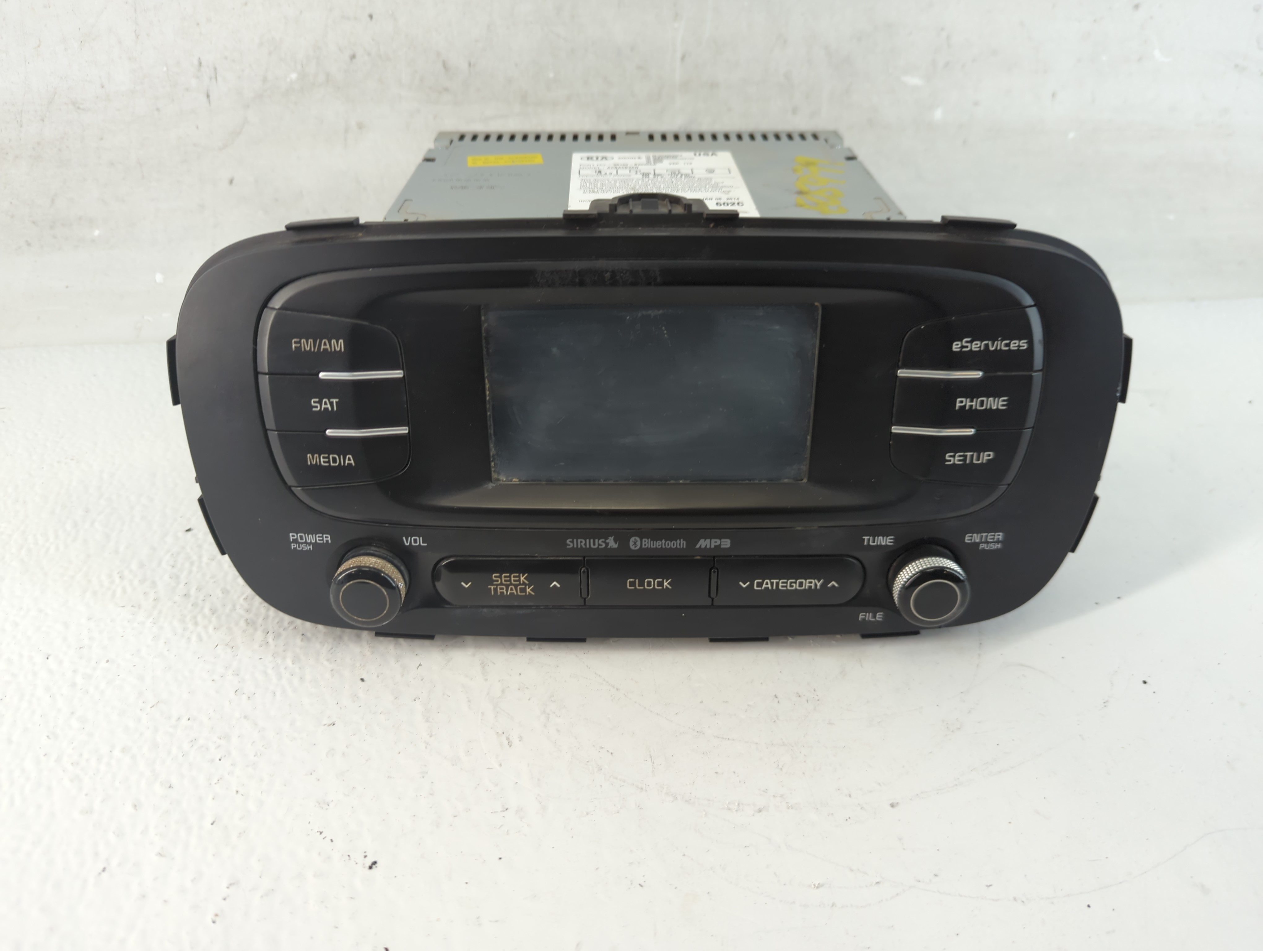 2014-2016 Kia Soul Am Fm Cd Player Radio Receiver 933422 - Oemusedautoparts1.com