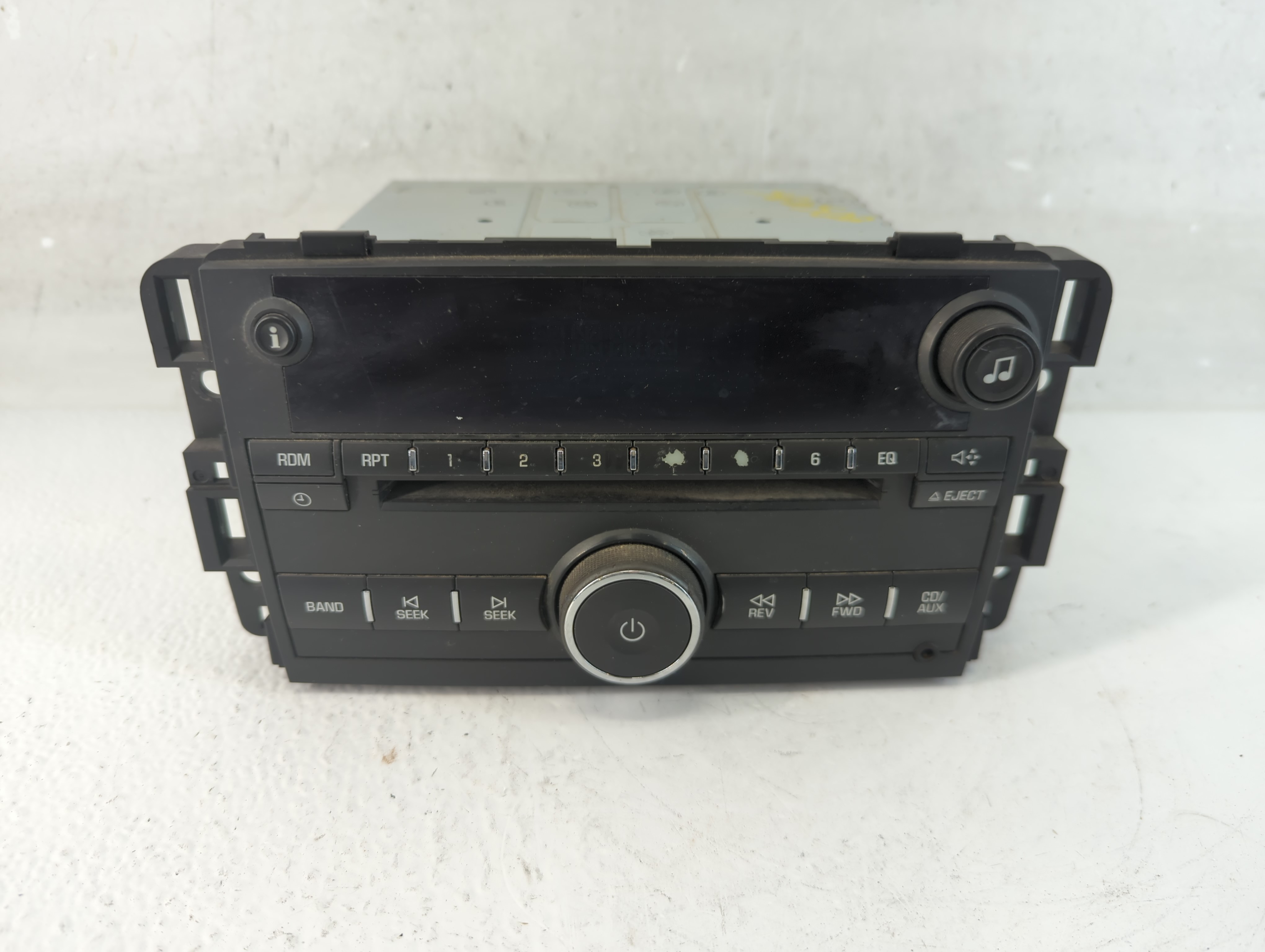 2011-2012 Chevrolet Impala Am Fm Cd Player Radio Receiver 933442 - Oemusedautoparts1.com