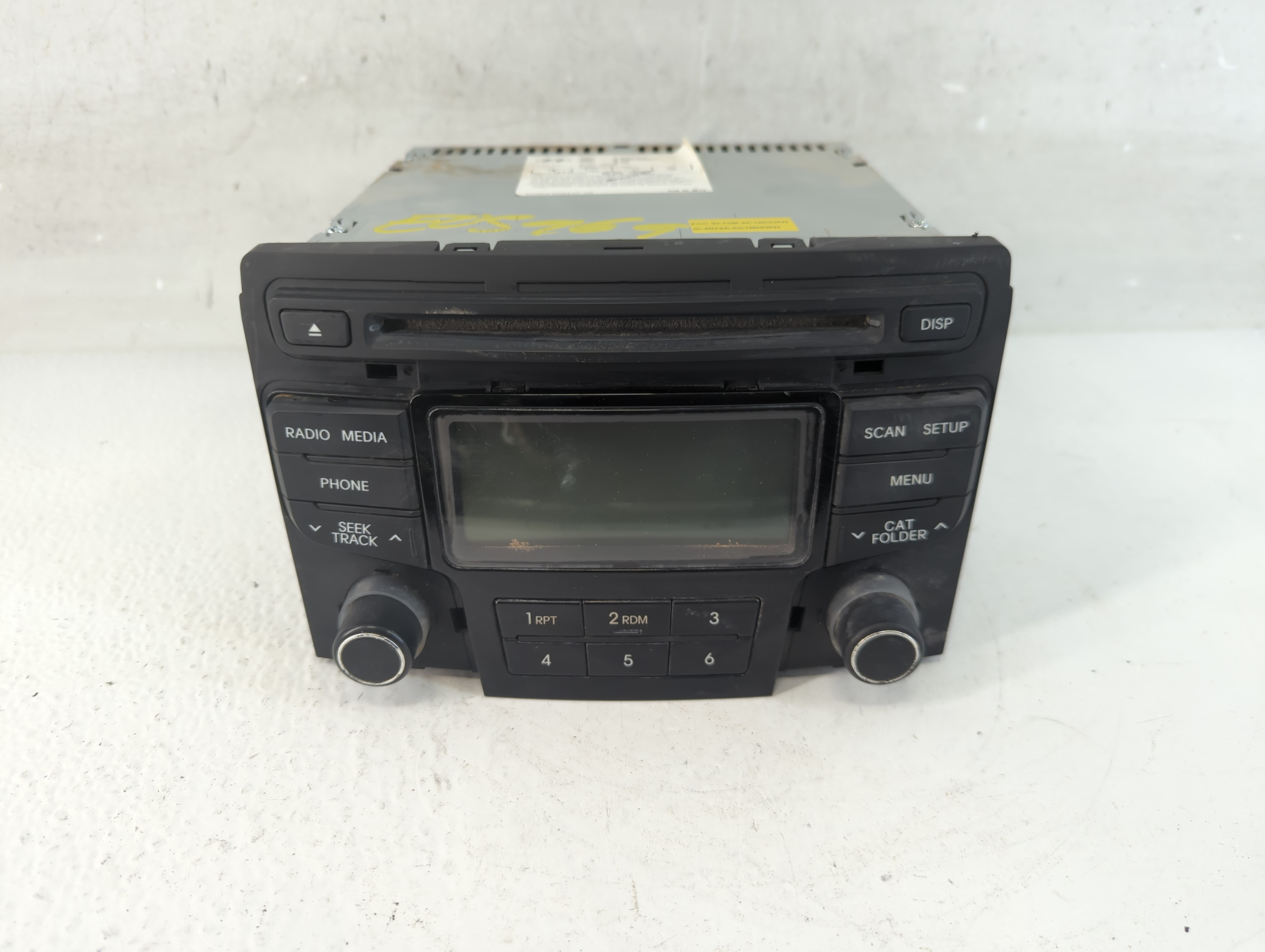 Picture of 2013-2014 Hyundai Sonata Am Fm Cd Player Radio Receiver 933455