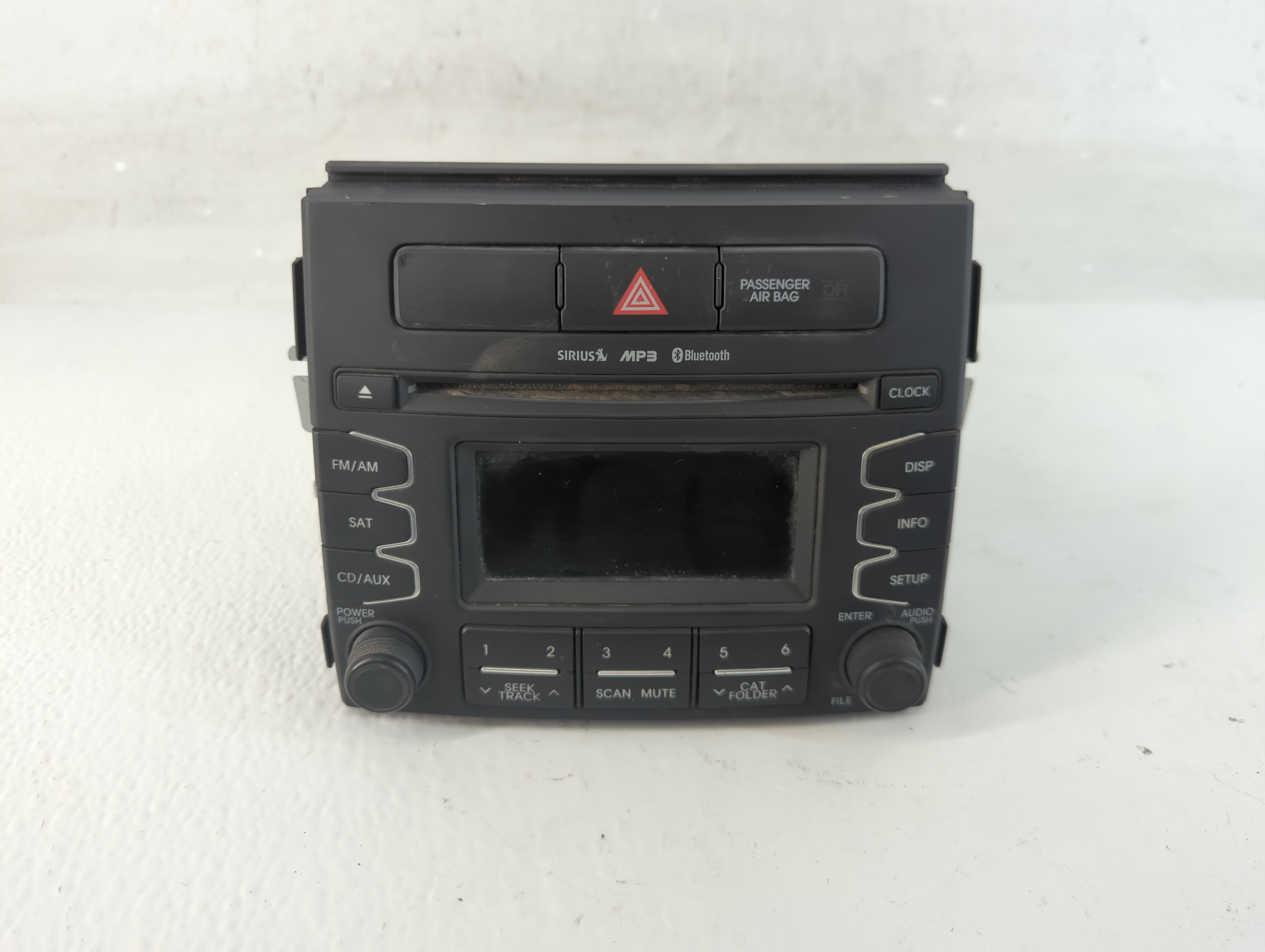 2012-2013 Kia Soul Am Fm Cd Player Radio Receiver 933465 - Oemusedautoparts1.com