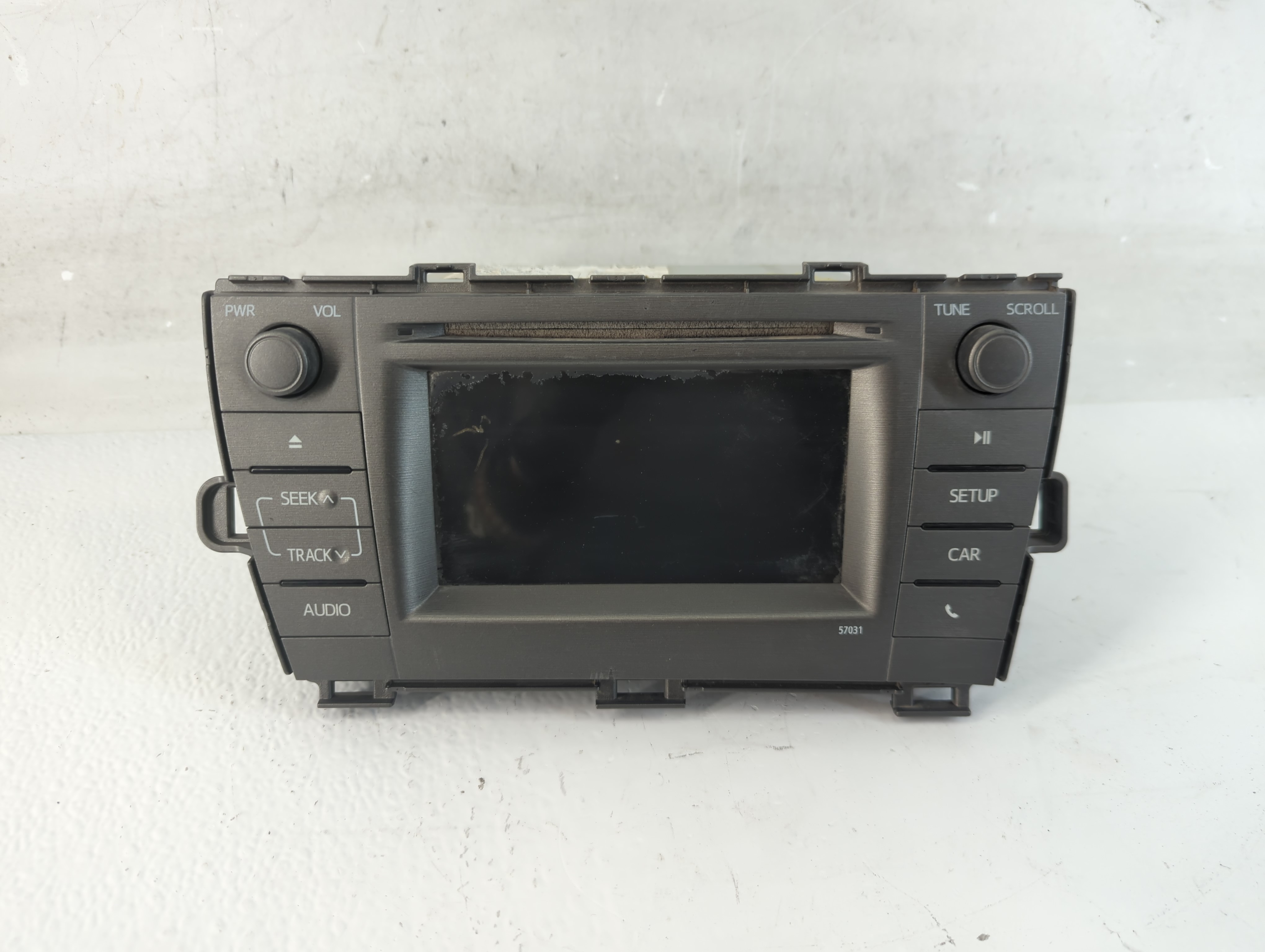 2012-2015 Toyota Prius Am Fm Cd Player Radio Receiver 933467 - Oemusedautoparts1.com