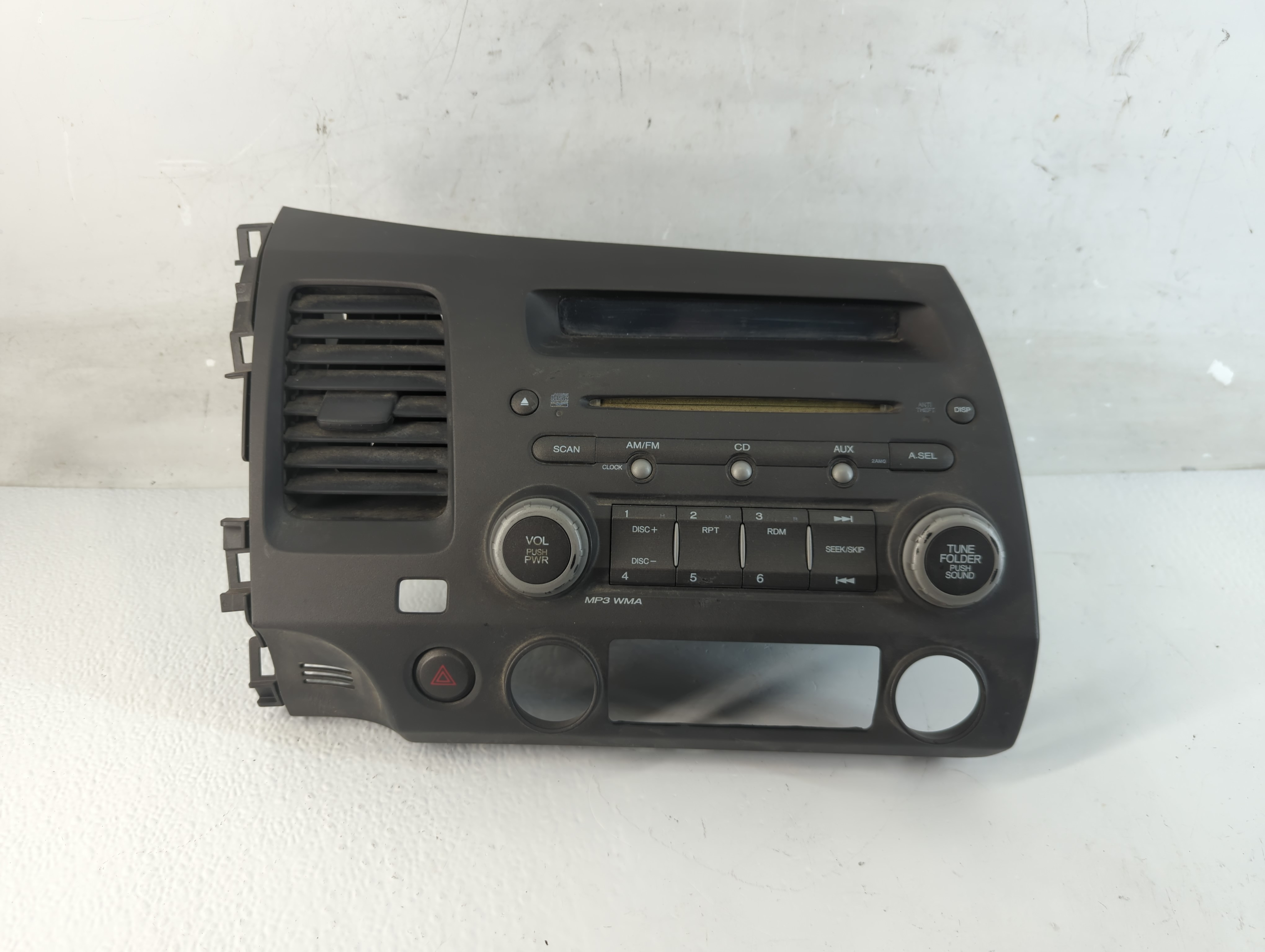 2006-2011 Honda Civic Am Fm Cd Player Radio Receiver 933492 - Oemusedautoparts1.com