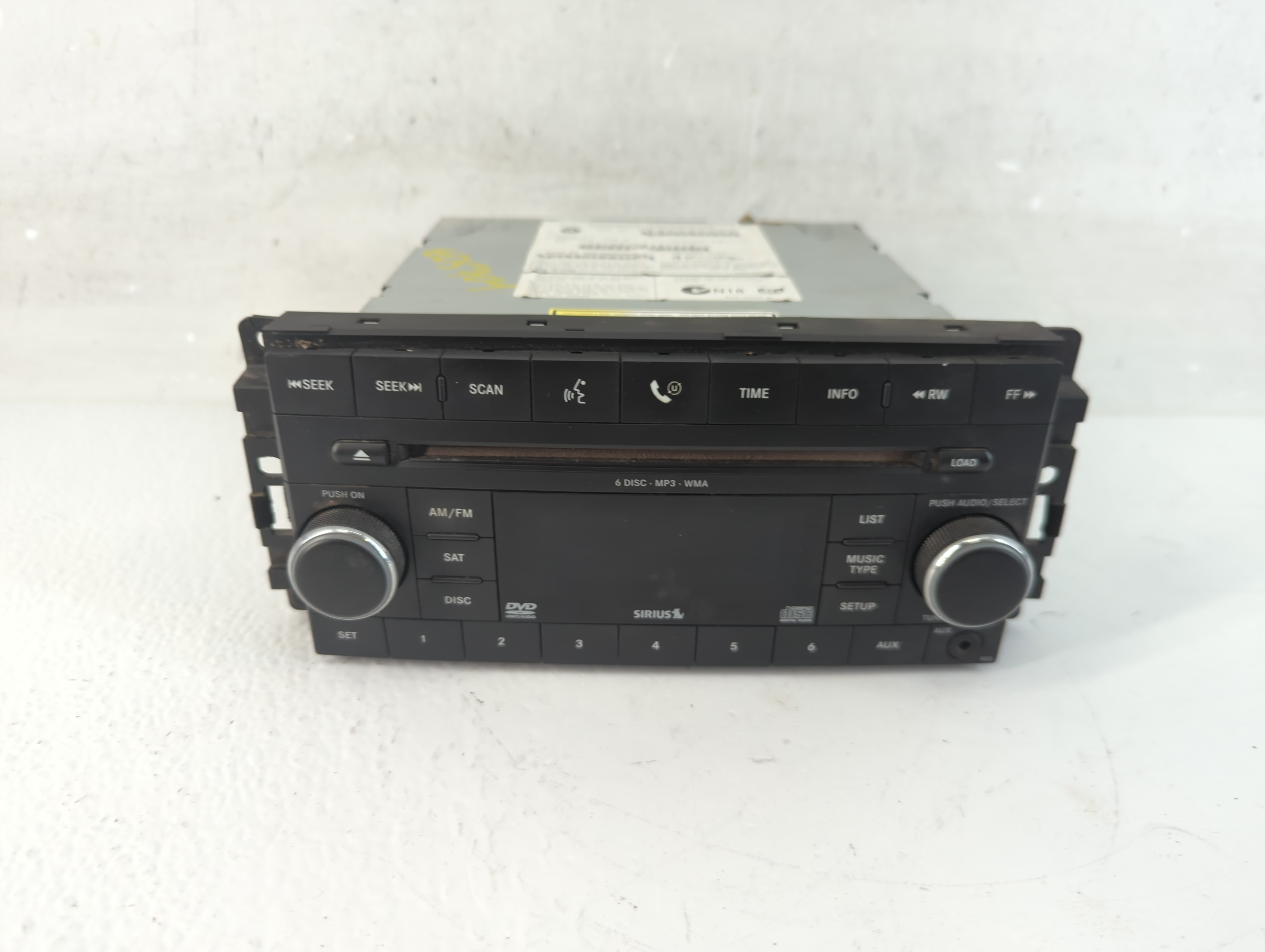 Dodge Journey Am Fm Cd Player Radio Receiver 933499 - Oemusedautoparts1.com
