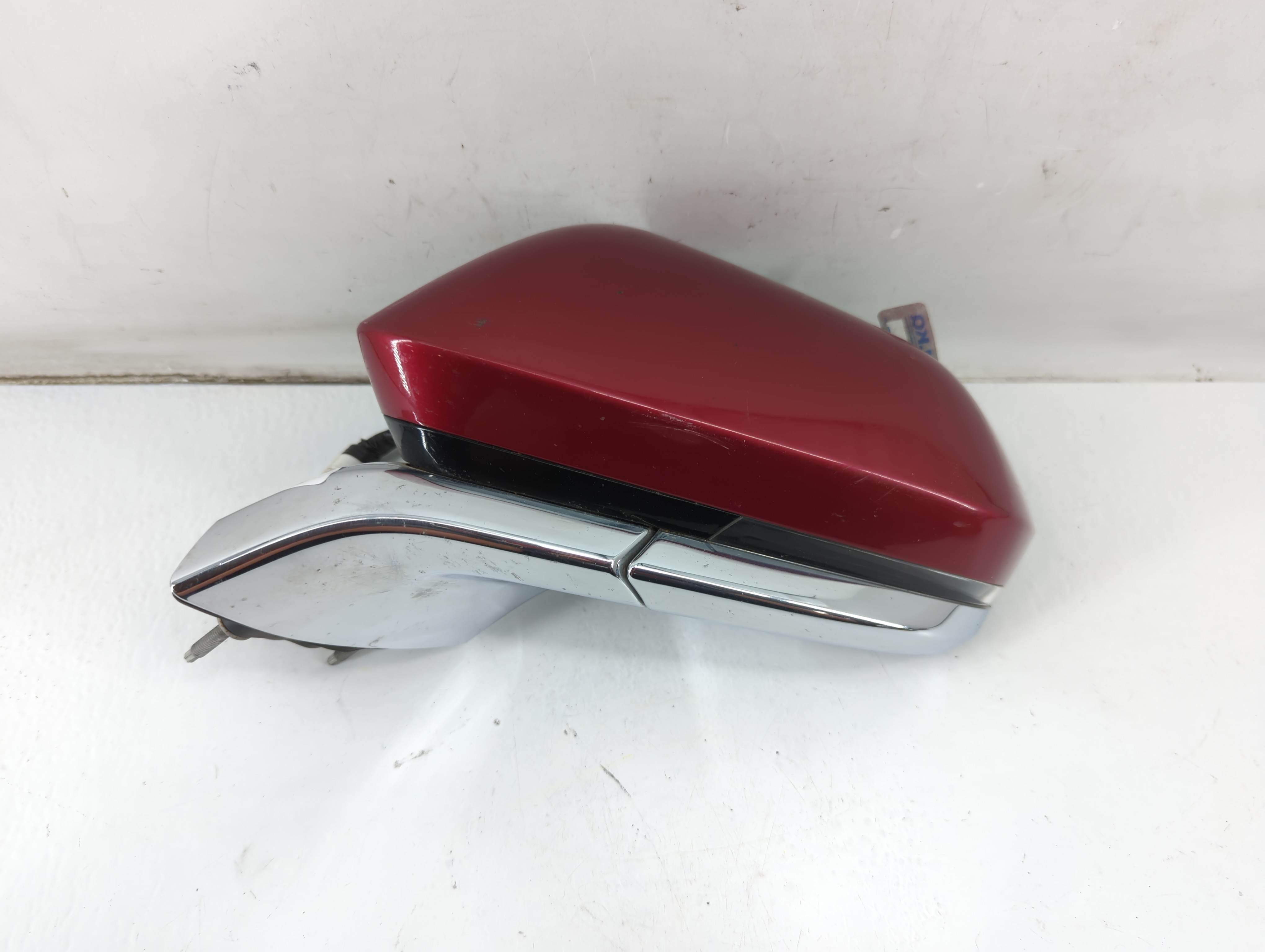 2013-2014 Lincoln Mkz Driver Left Side View Power Door Mirror Red 933539 - Oemusedautoparts1.com