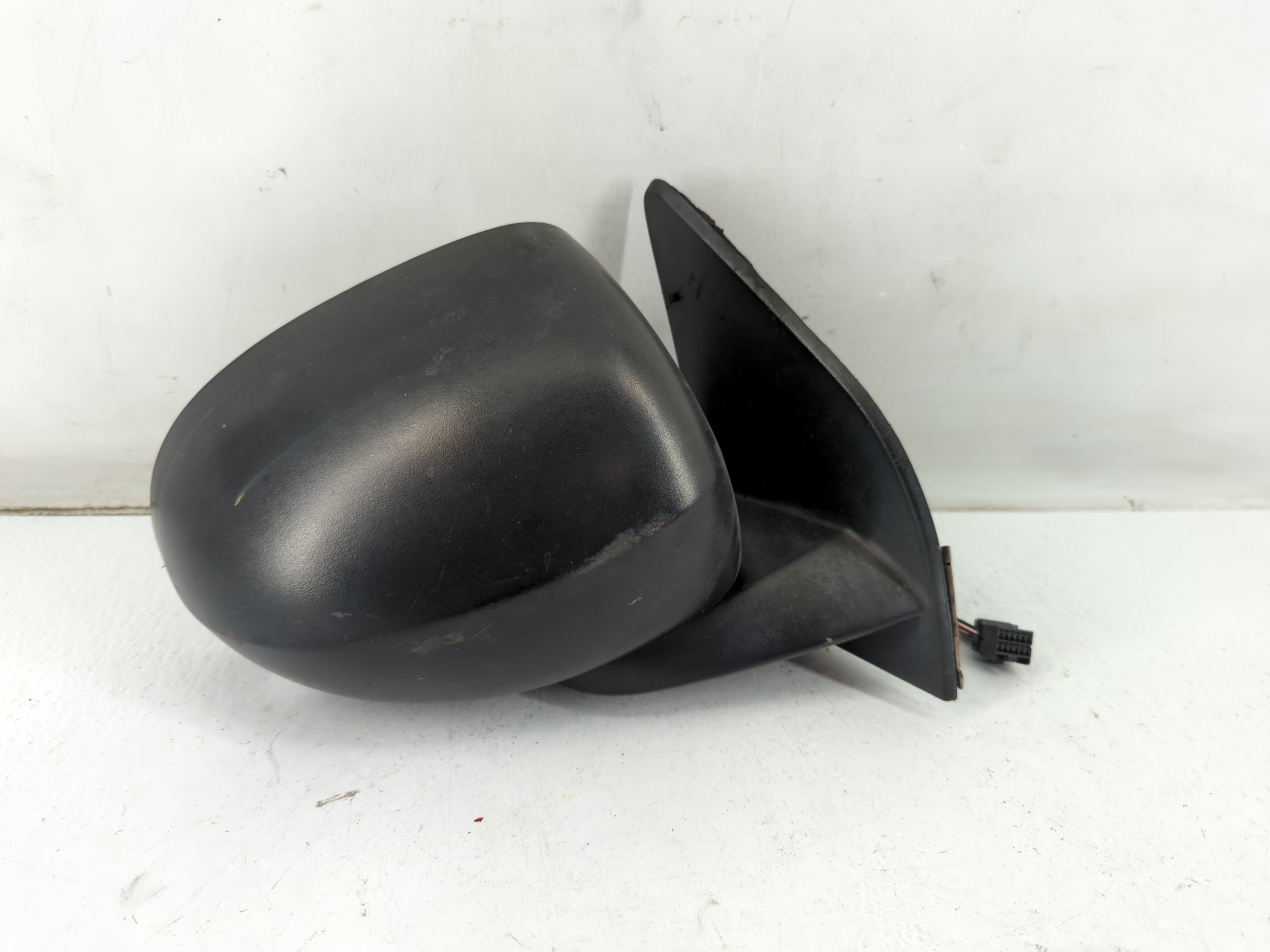 2007-2017 Jeep Compass Passenger Right Side View Power Door Mirror Black 933602 - Oemusedautoparts1.com