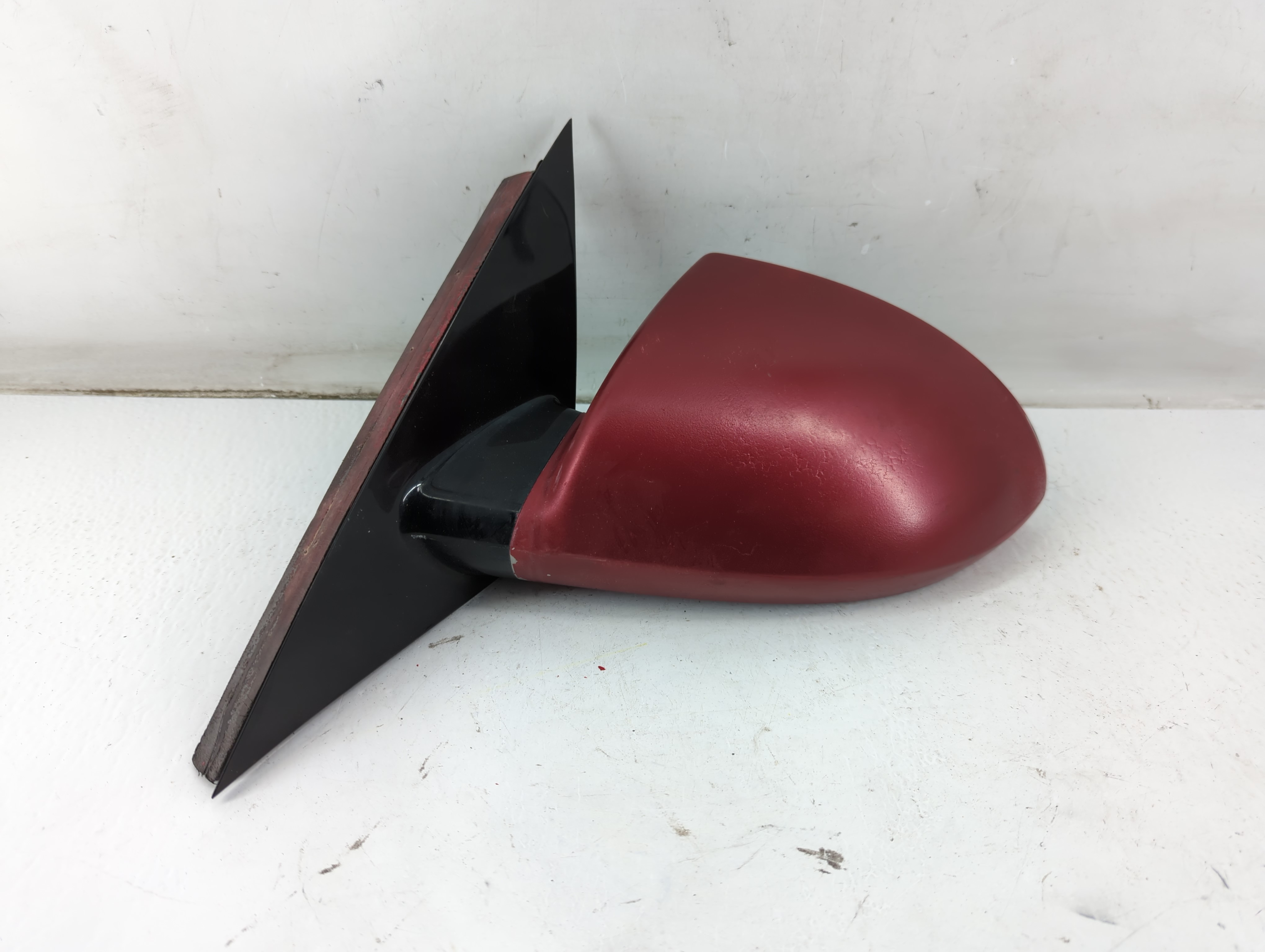 2006-2016 Chevrolet Impala Driver Left Side View Power Door Mirror Red 933603 - Oemusedautoparts1.com