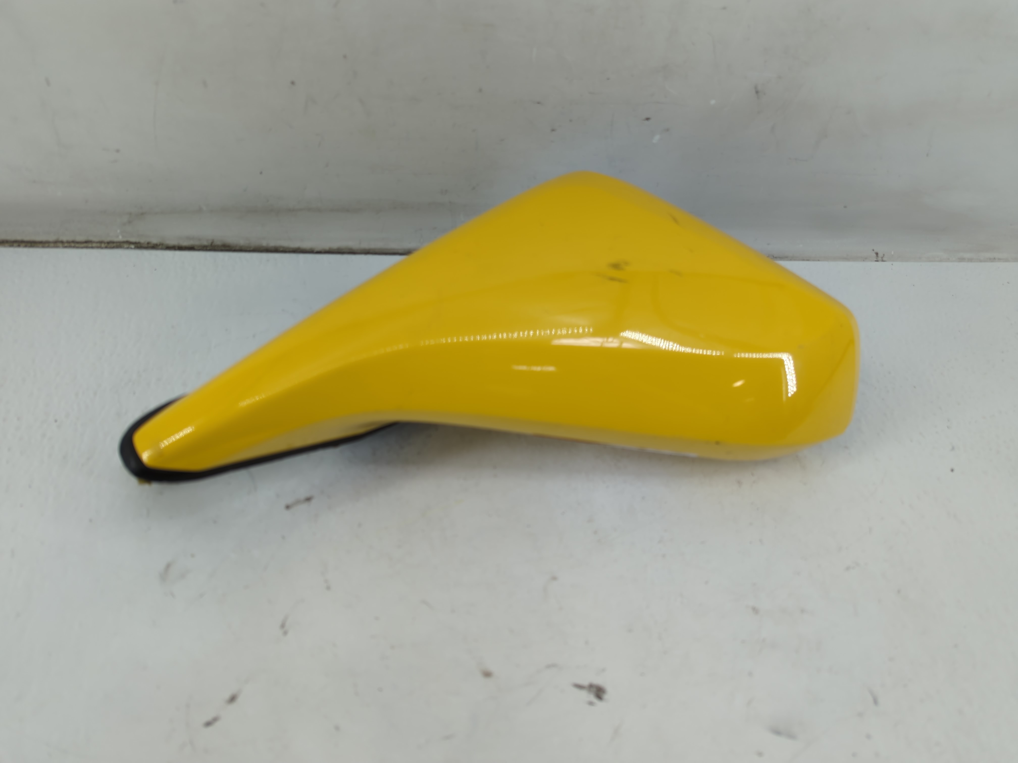 2010-2015 Chevrolet Camaro Driver Left Side View Power Door Mirror Yellow 933610 - Oemusedautoparts1.com