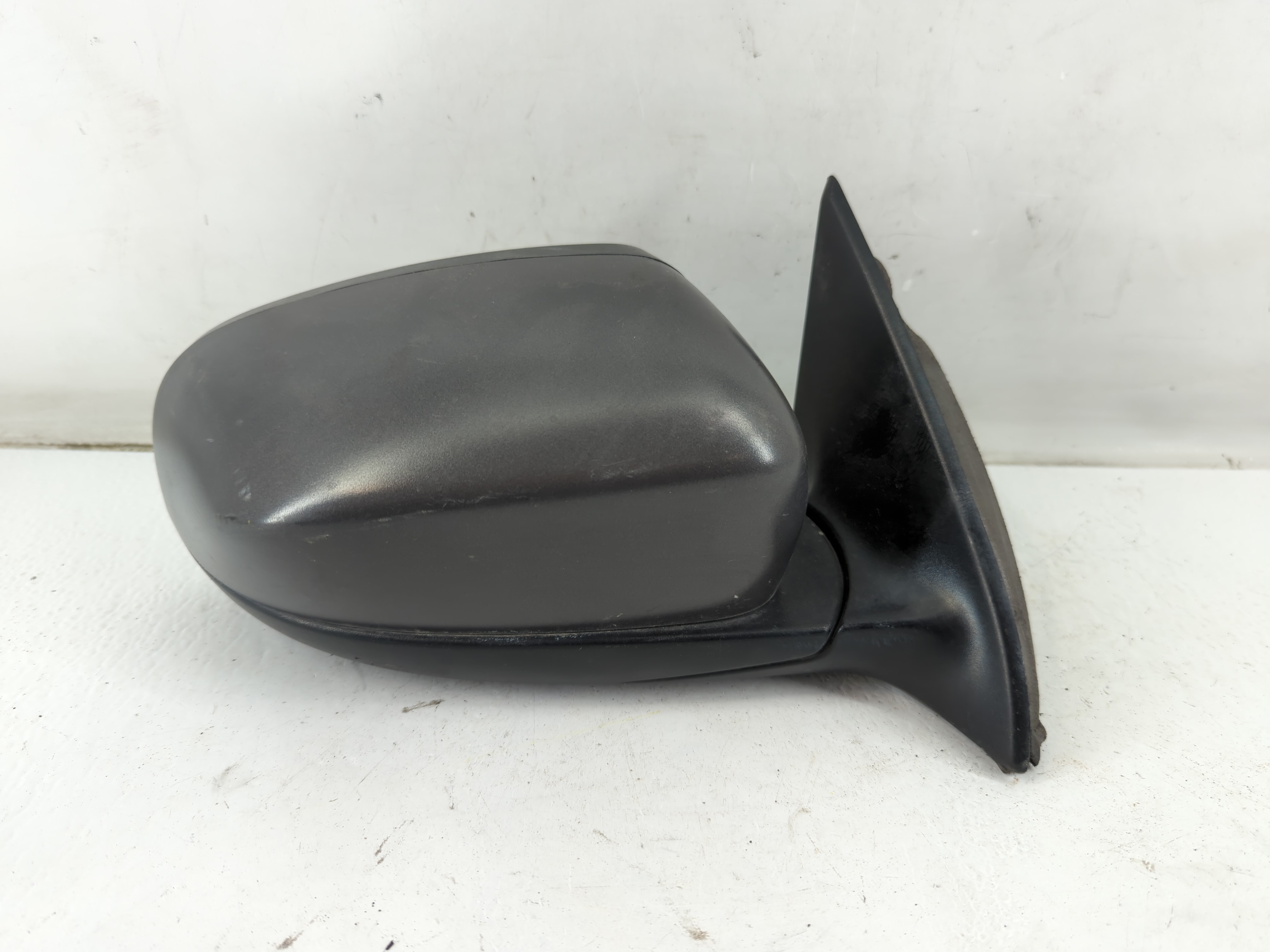 2014-2021 Jeep Cherokee Passenger Right Side View Power Door Mirror Black 933616 - Oemusedautoparts1.com