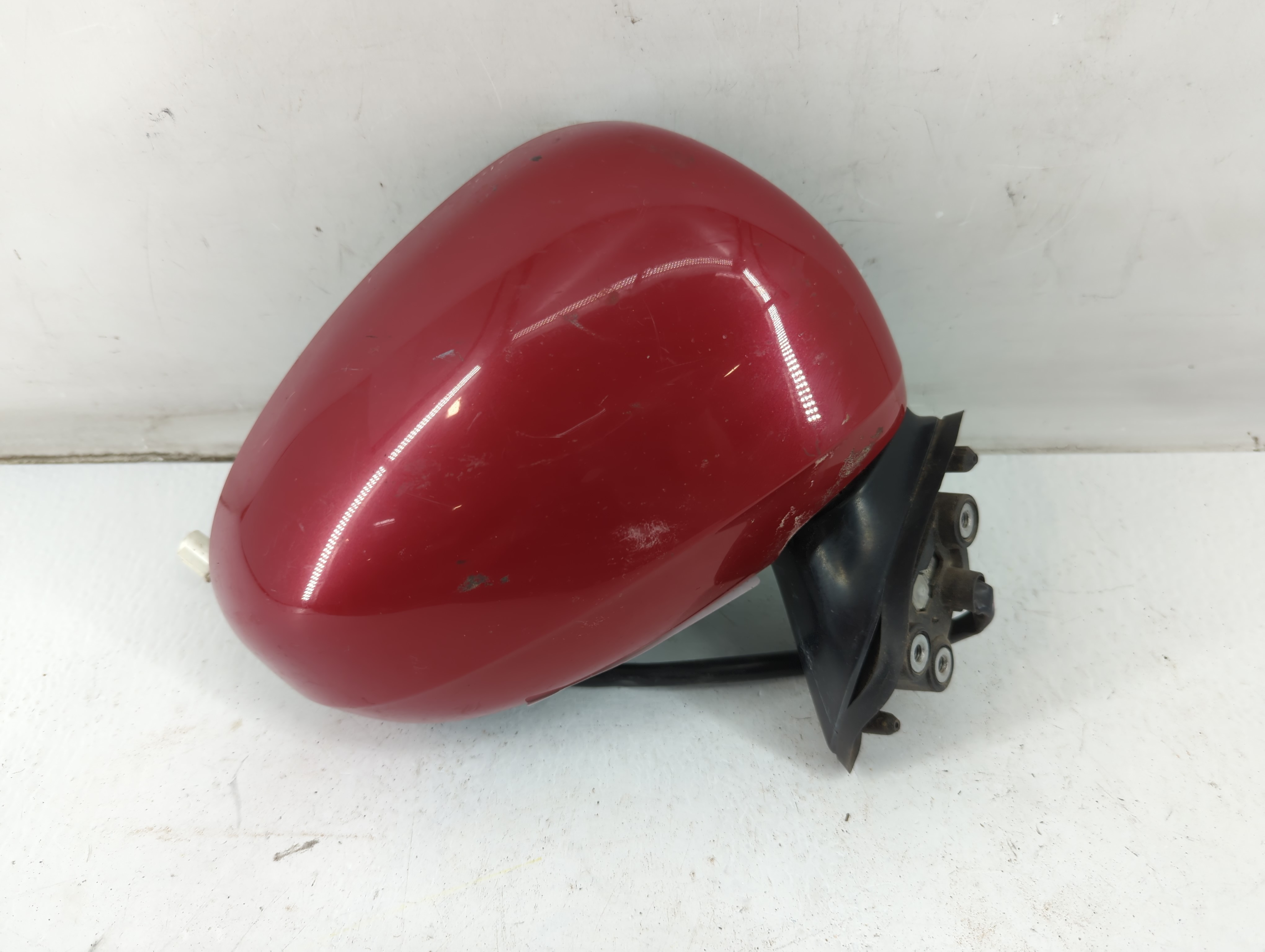 2010-2015 Toyota Prius Passenger Right Side View Power Door Mirror Red 933640 - Oemusedautoparts1.com