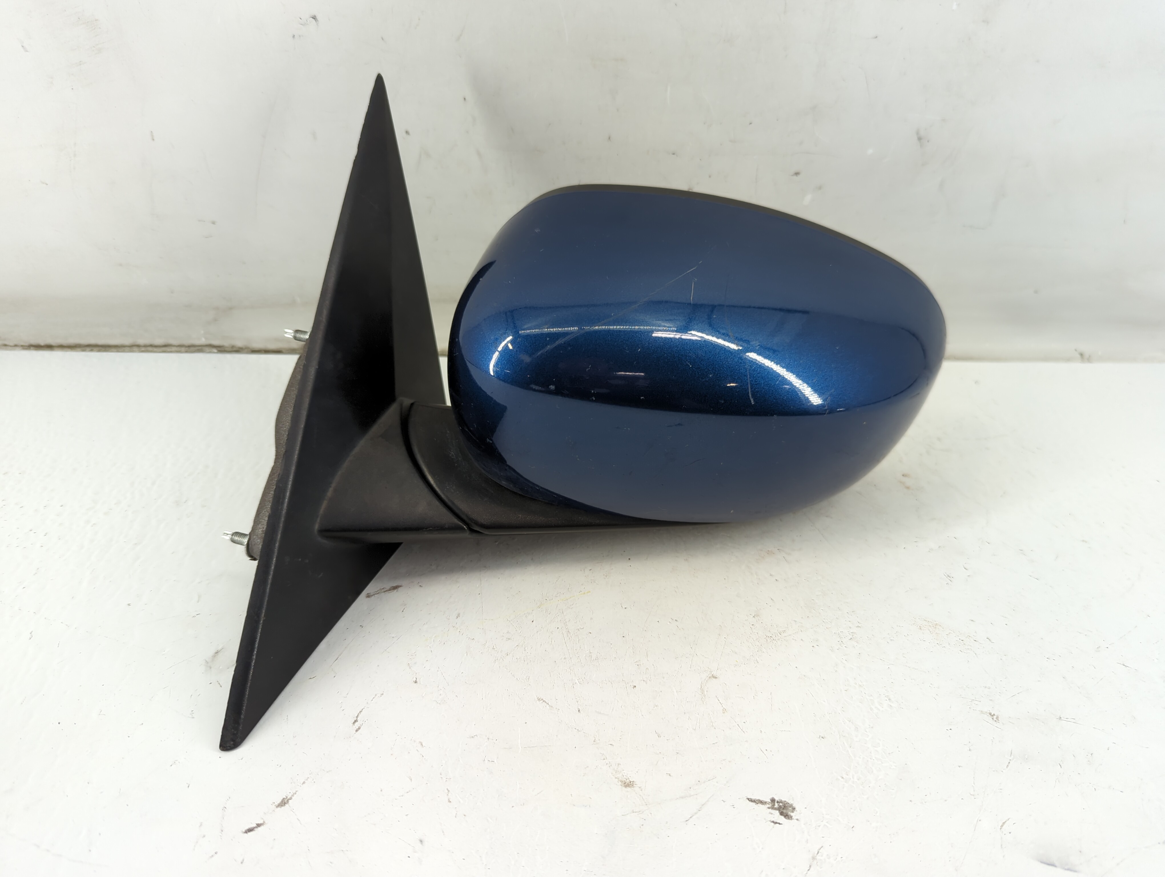 2006-2010 Dodge Charger Driver Left Side View Power Door Mirror Dark Blue 933642 - Oemusedautoparts1.com