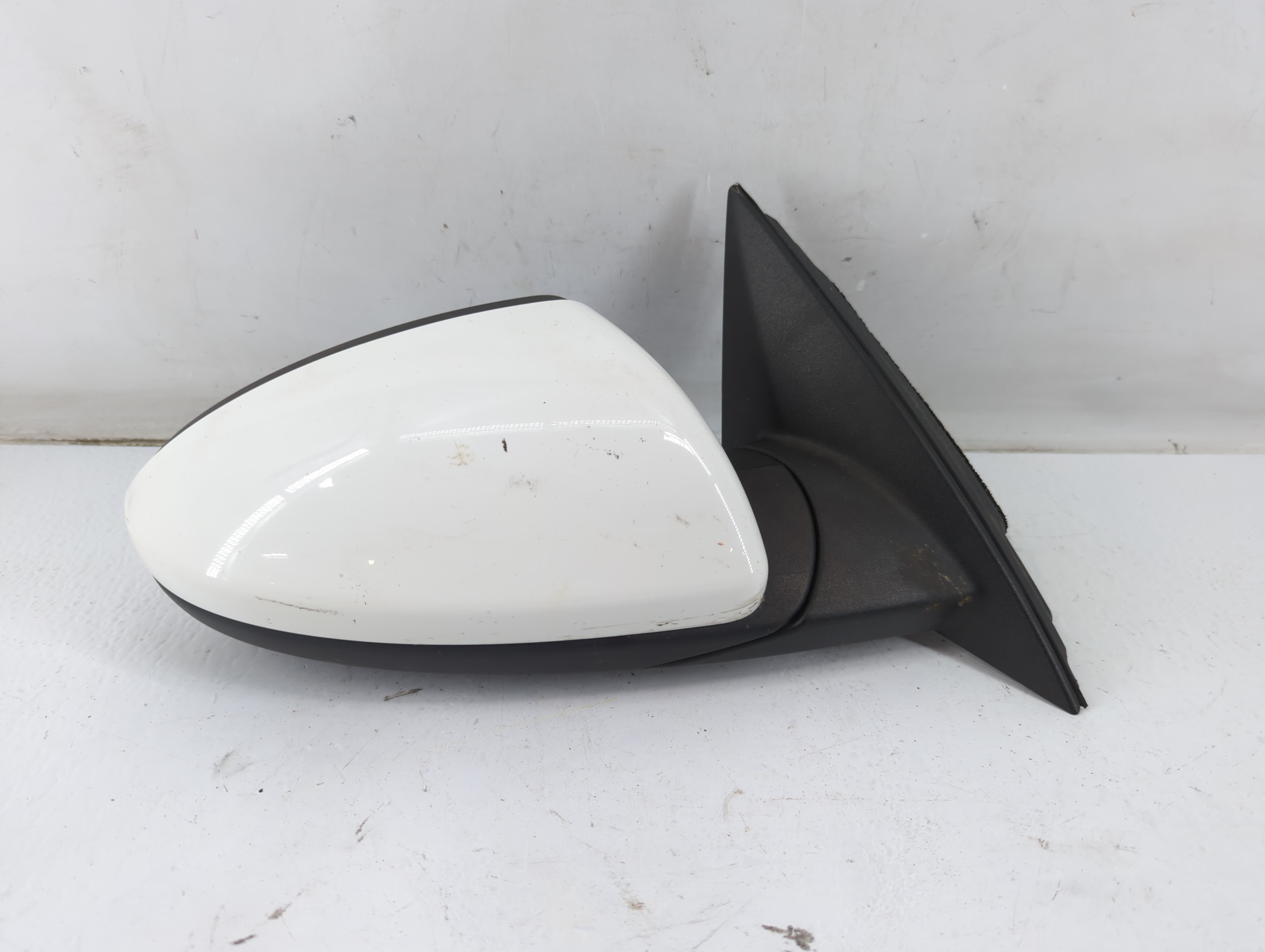 2019-2022 Kia Forte Passenger Right Side View Power Door Mirror White 933659 - Oemusedautoparts1.com