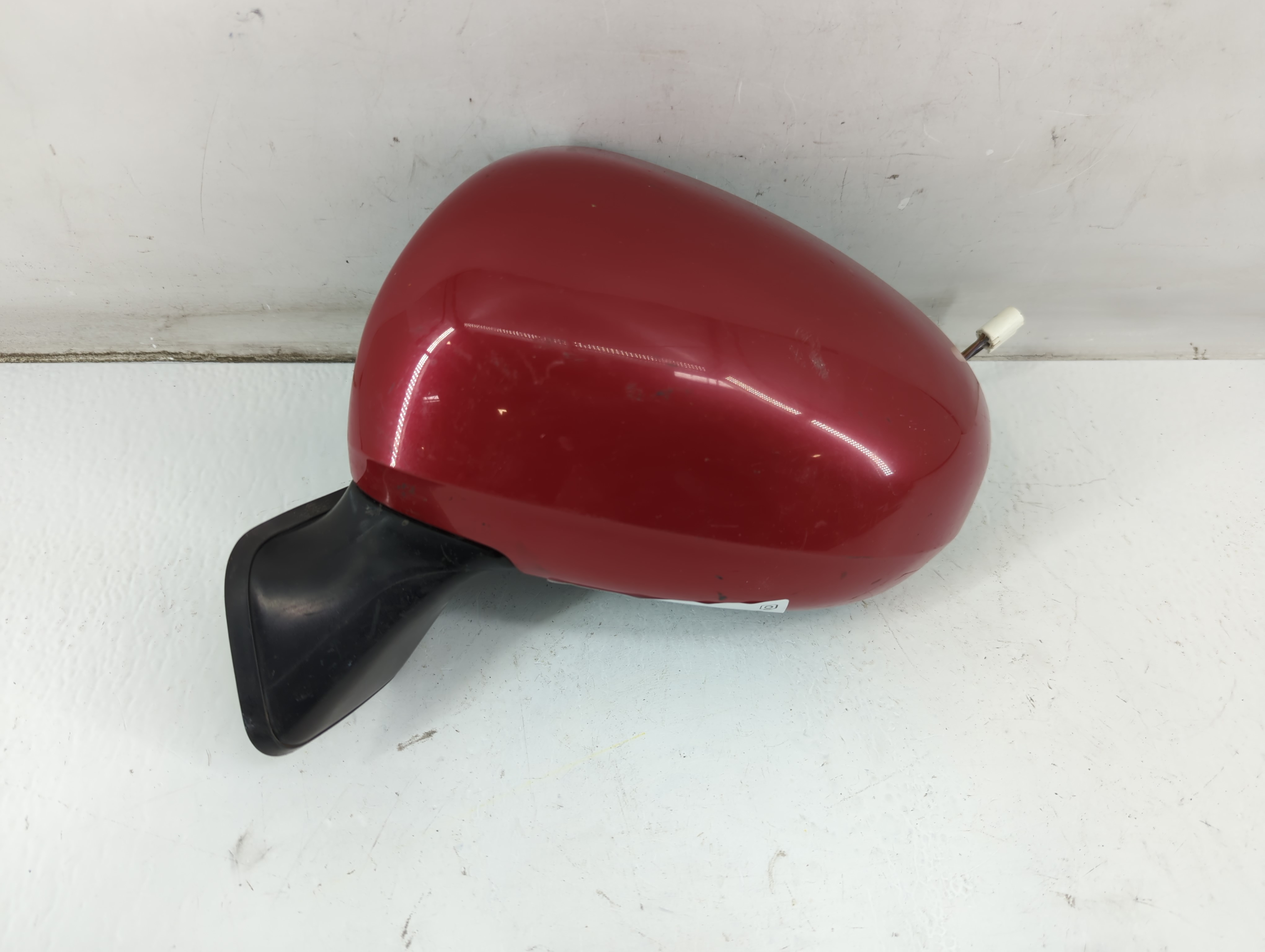 2010-2015 Toyota Prius Driver Left Side View Power Door Mirror Red 933666 - Oemusedautoparts1.com