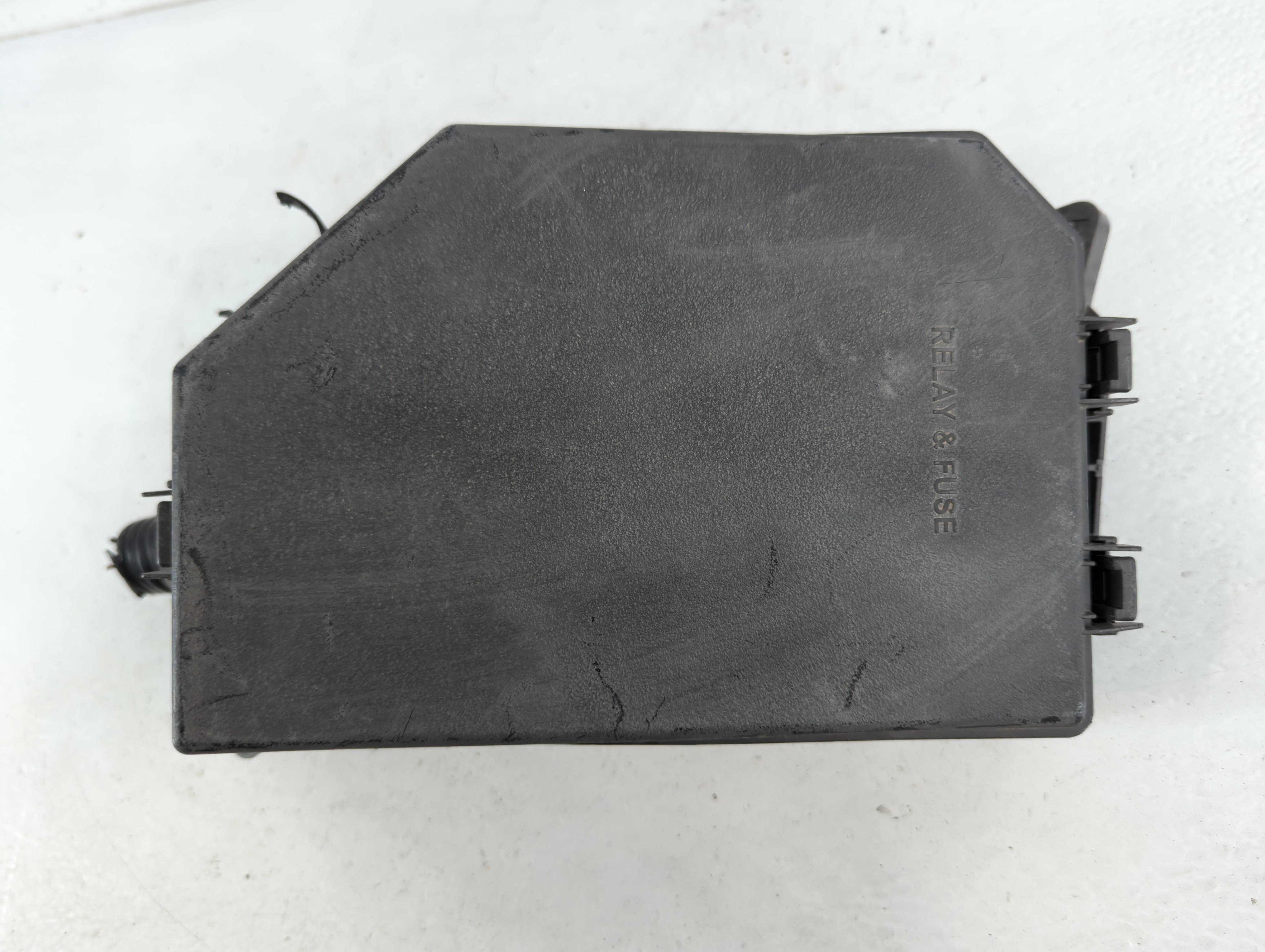 2018-2022 Toyota C-hr Fusebox Fuse Box Relay Module 82641-4705 933712 - Oemusedautoparts1.com