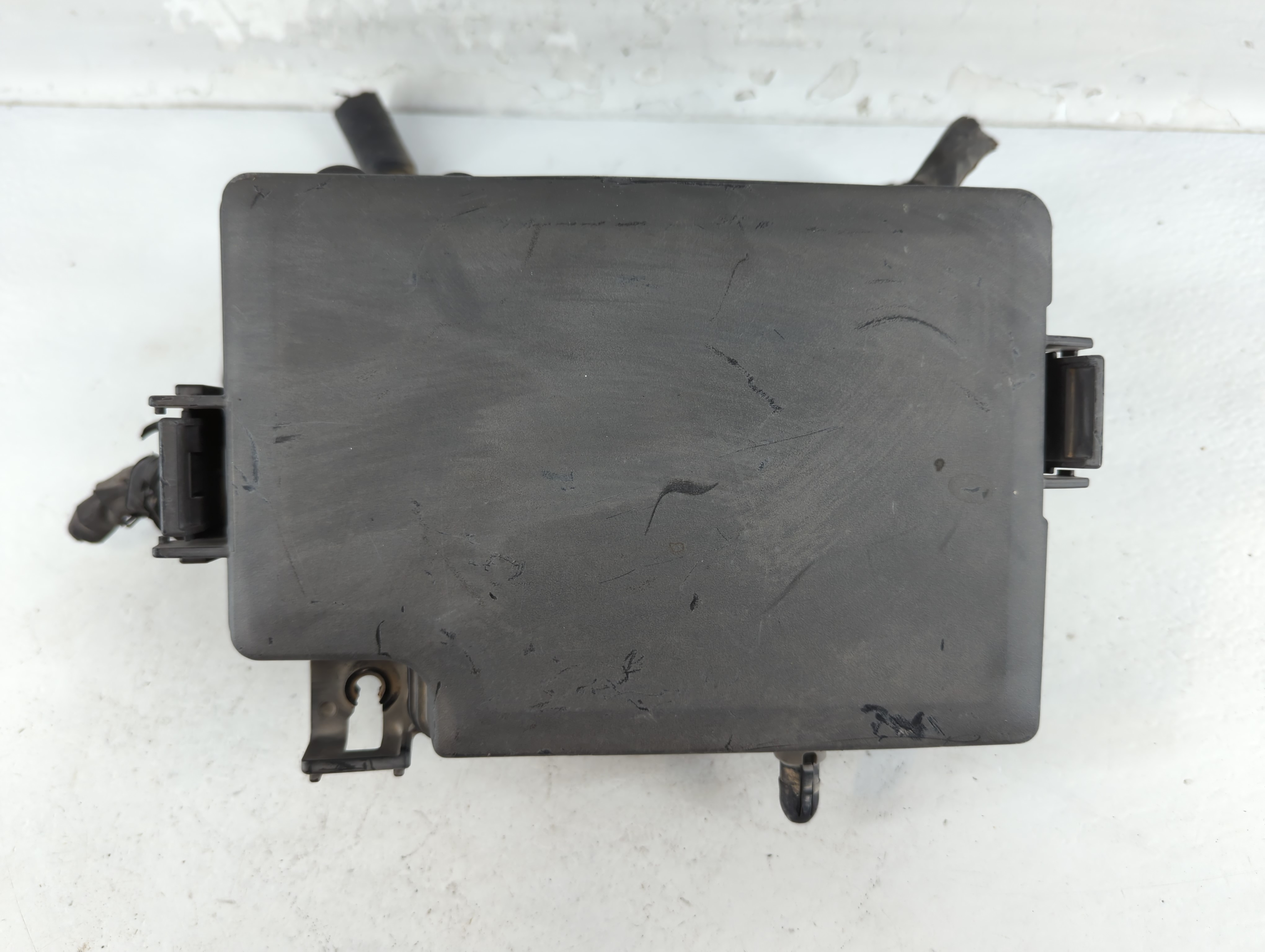 2018-2018 Hyundai Elantra Fusebox Fuse Box Relay Module 91203-f2525c 933723 - Oemusedautoparts1.com