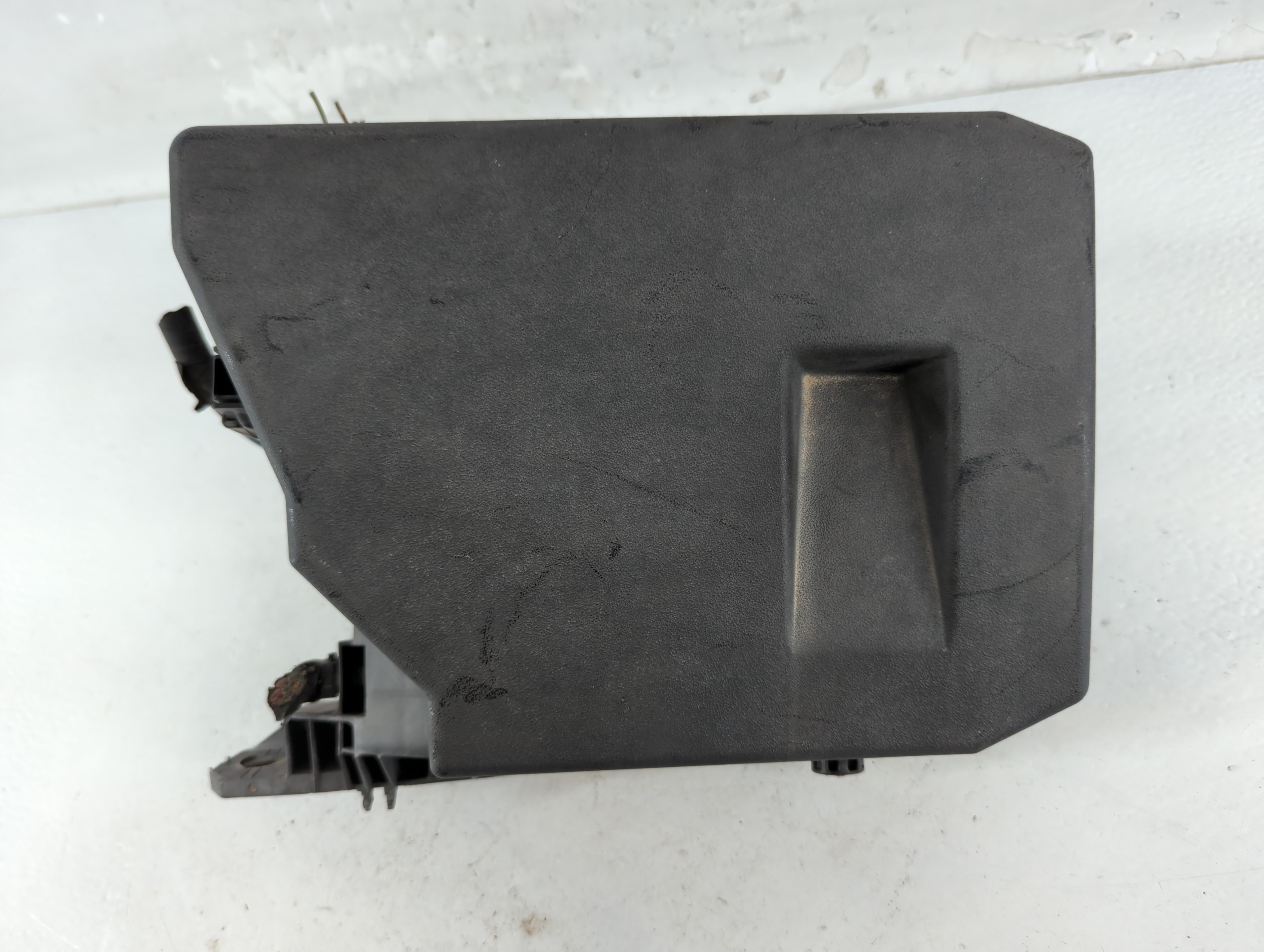 Picture of 2011-2014 Ford F-150 Fusebox Fuse Box Relay Module 82662-12370 933729