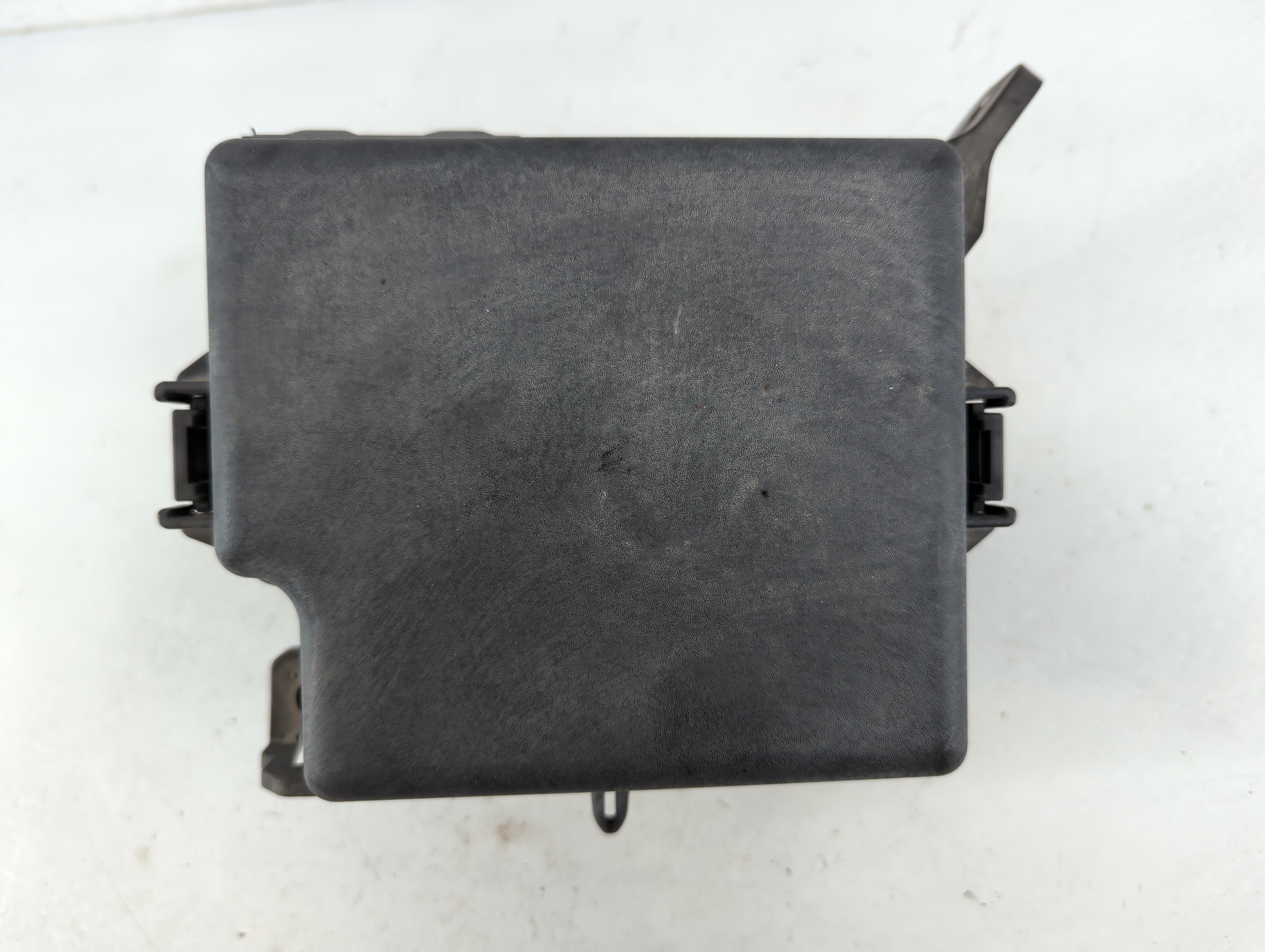 2015-2015 Kia Soul Fusebox Fuse Box Relay Module 91950-b2090 933735 - Oemusedautoparts1.com
