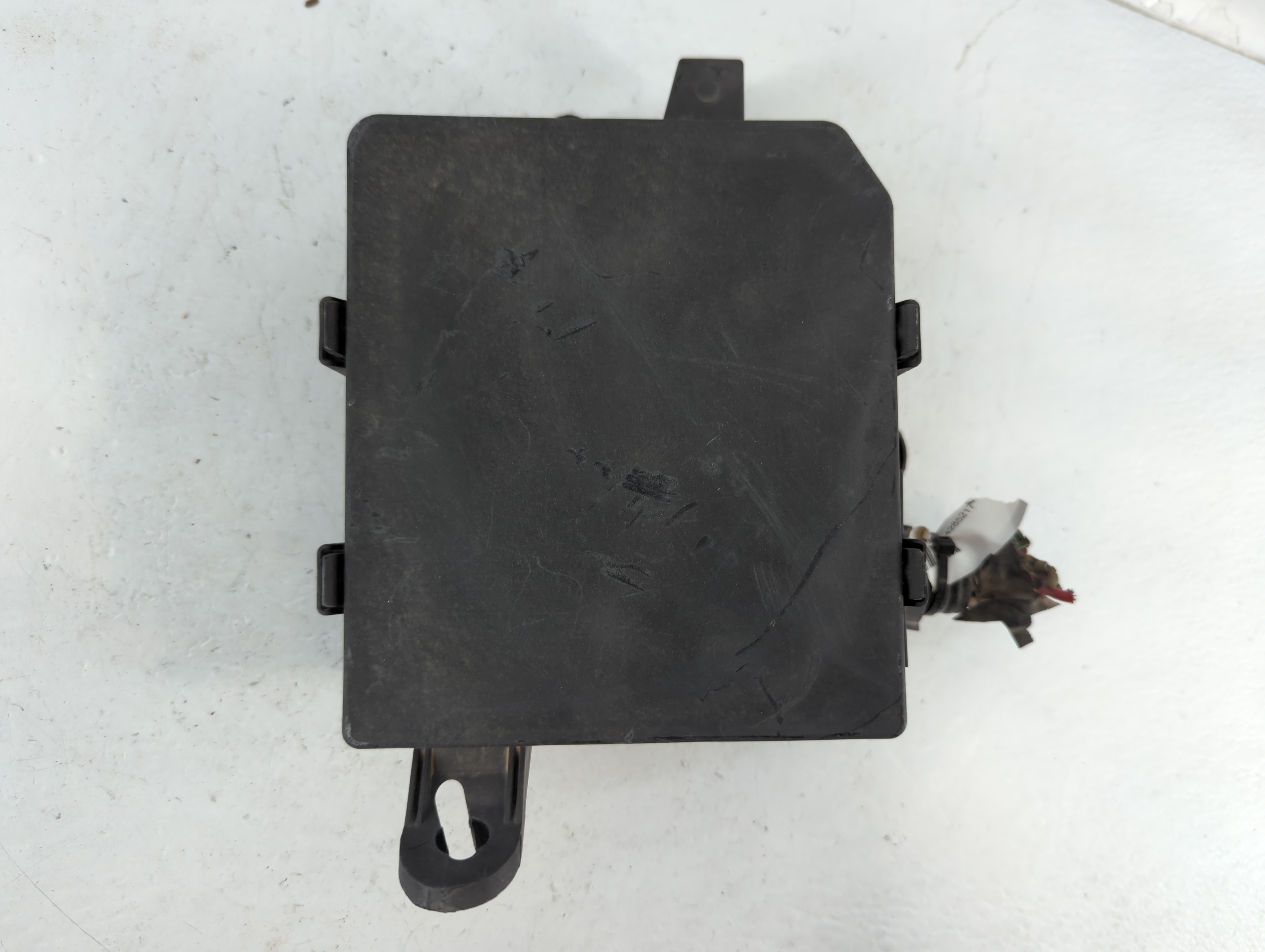 2013-2019 Nissan Sentra Fusebox Fuse Box Relay Module 933739 - Oemusedautoparts1.com