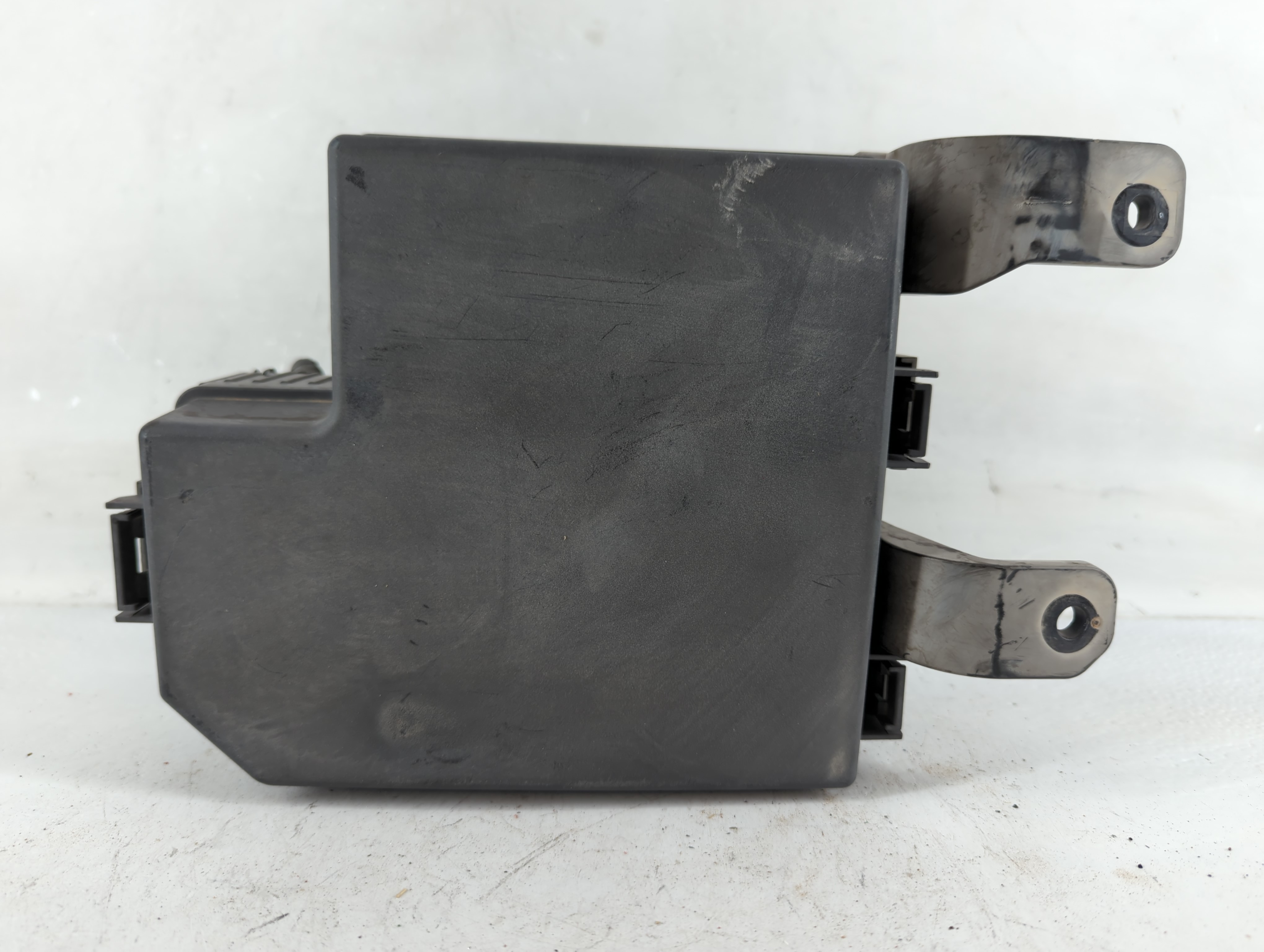 Picture of 2011-2013 Kia Sorento Fusebox Fuse Box Relay Module 91941-2p020 933745