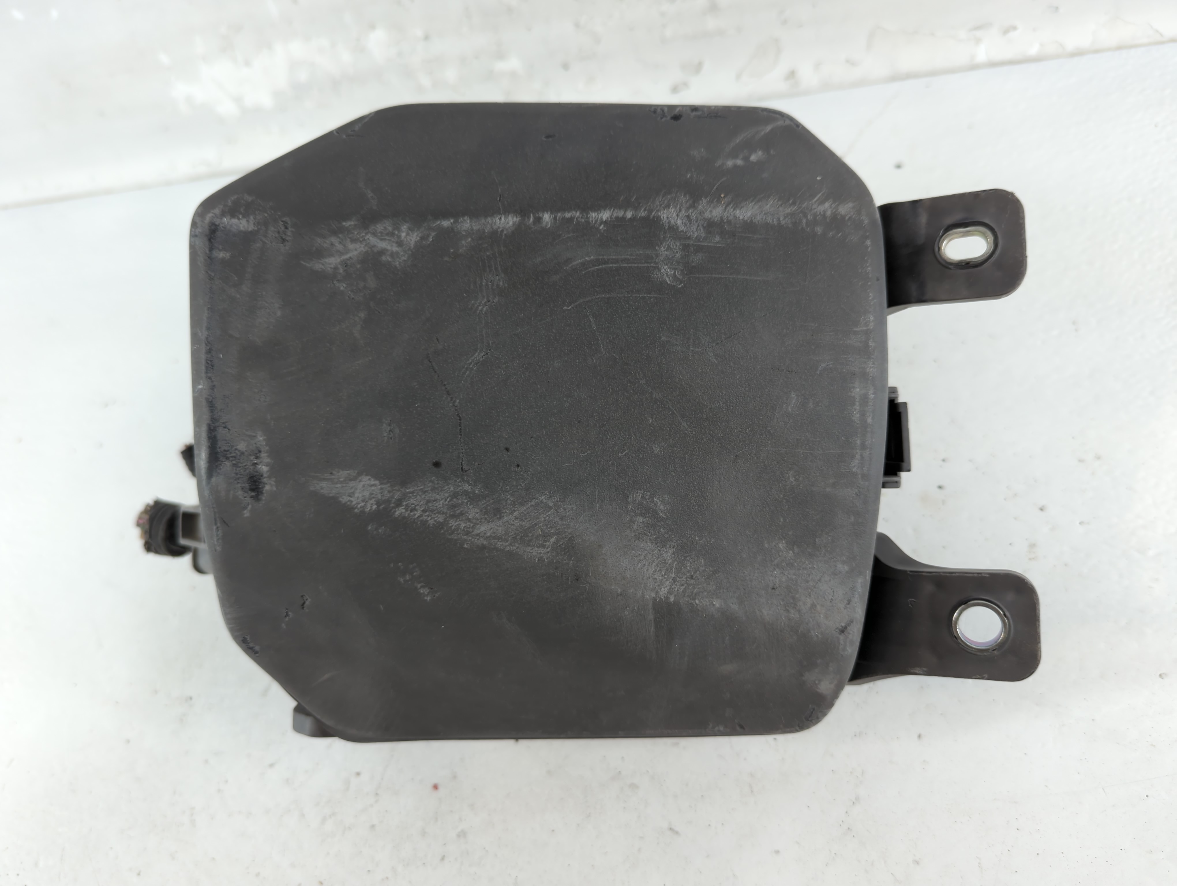 Picture of Mazda 3 Fusebox Fuse Box Relay Module Bcka 6676y 933751