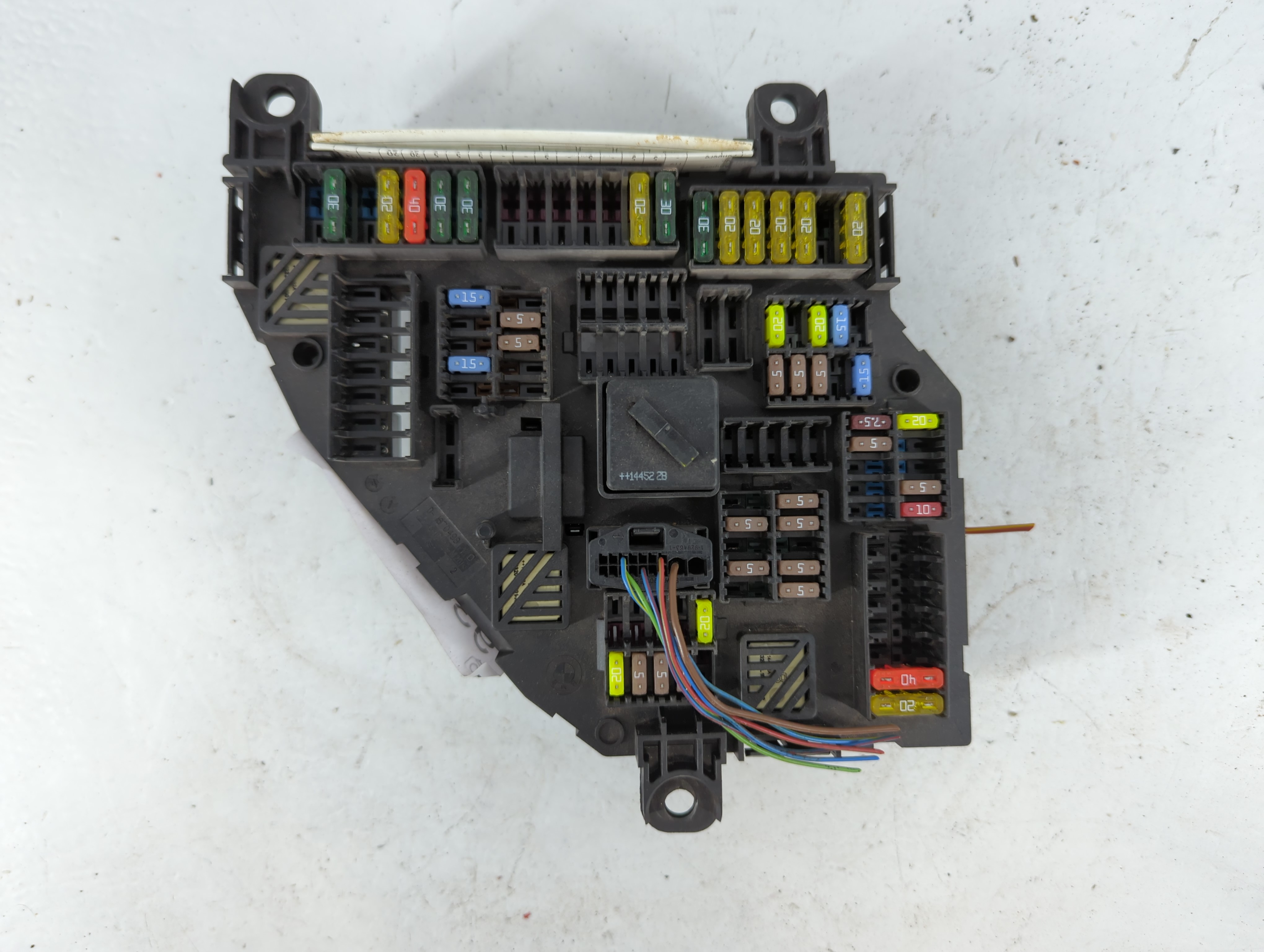 Picture of 2015-2017 Bmw X3 Fusebox Fuse Box Relay Module 9315151-03 933752