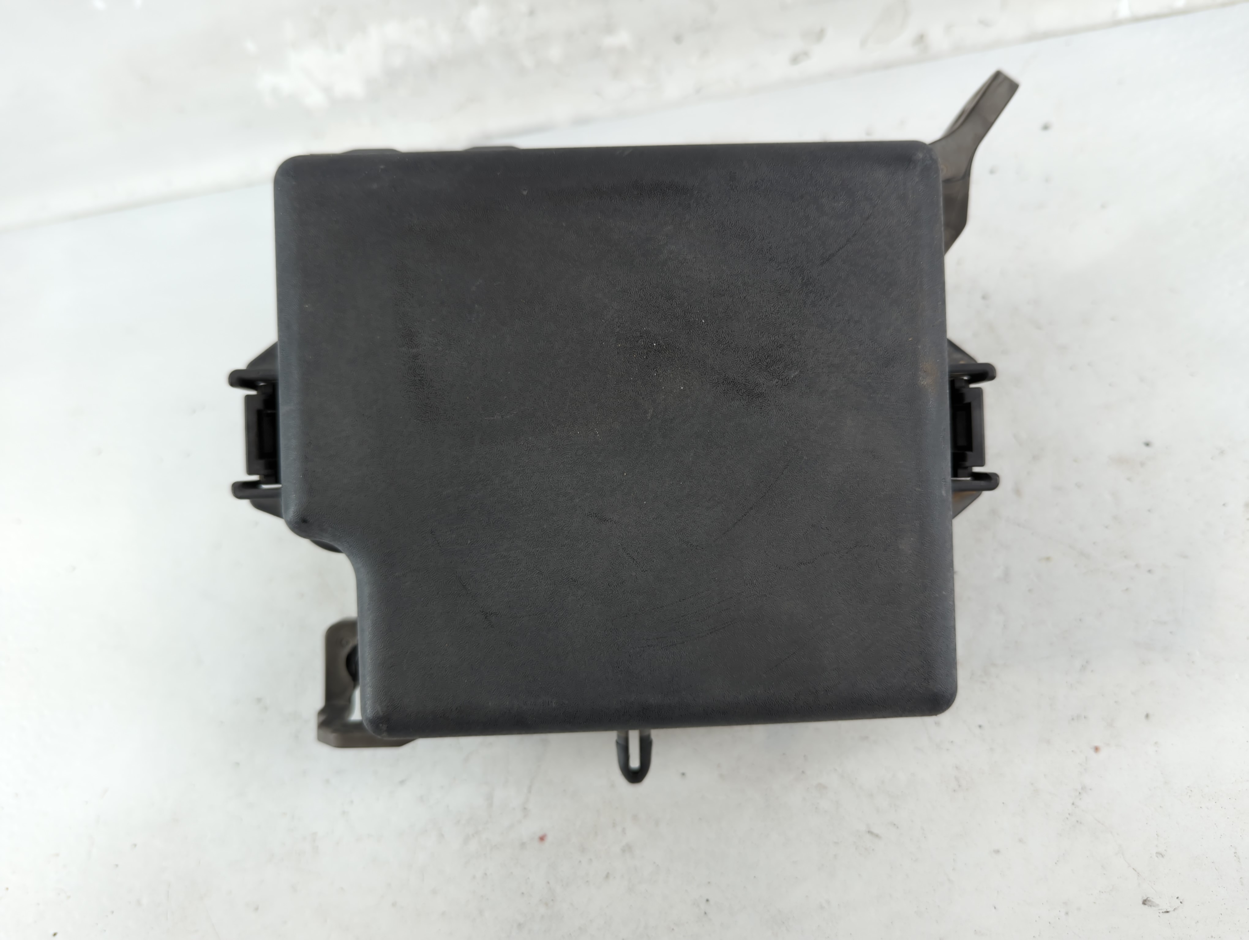 Picture of 2014-2014 Kia Soul Fusebox Fuse Box Relay Module 91950-b2090 933779