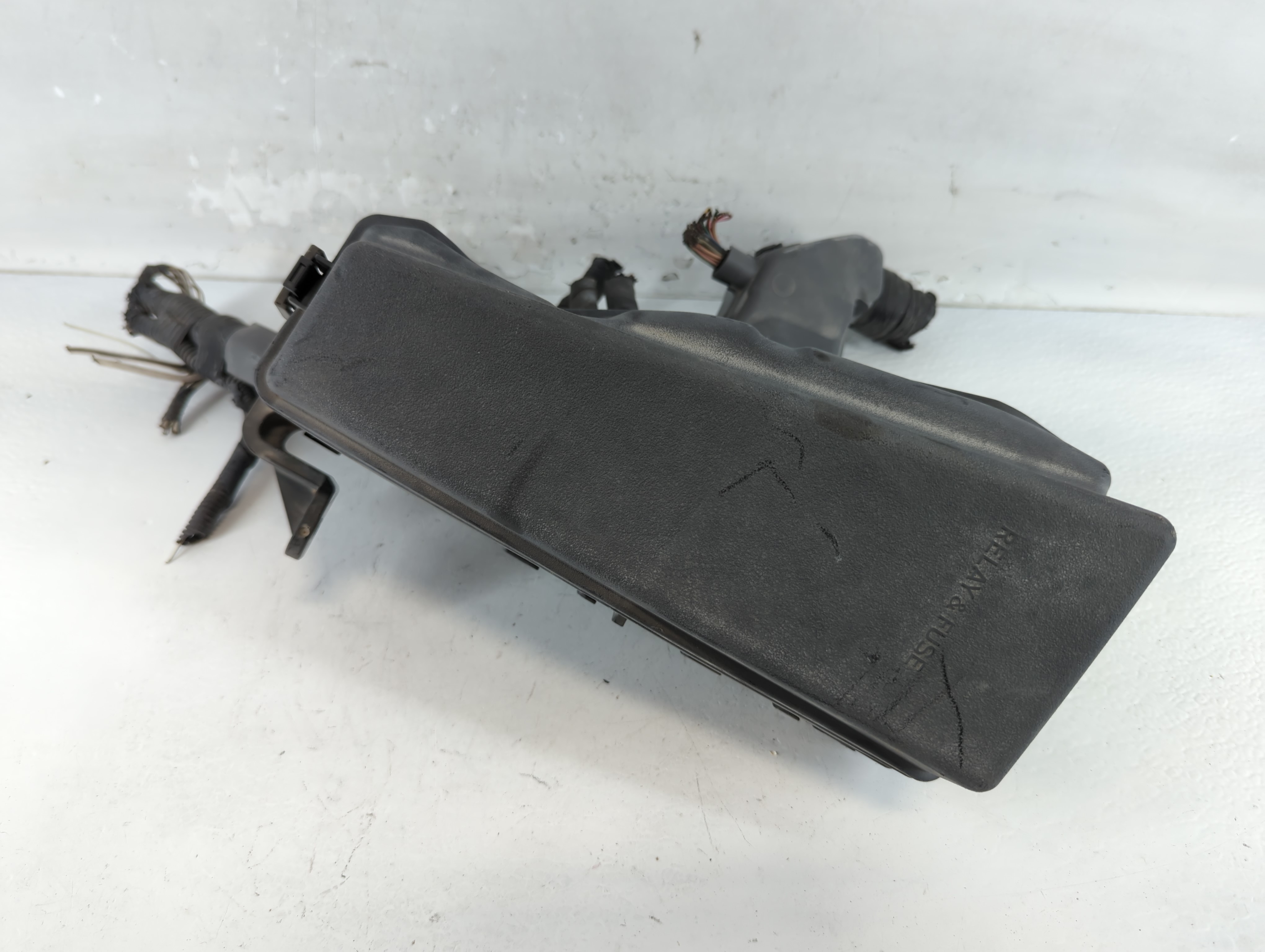 2013-2018 Lexus Es350 Fusebox Fuse Box Relay Module 82720-33380a 933789 - Oemusedautoparts1.com