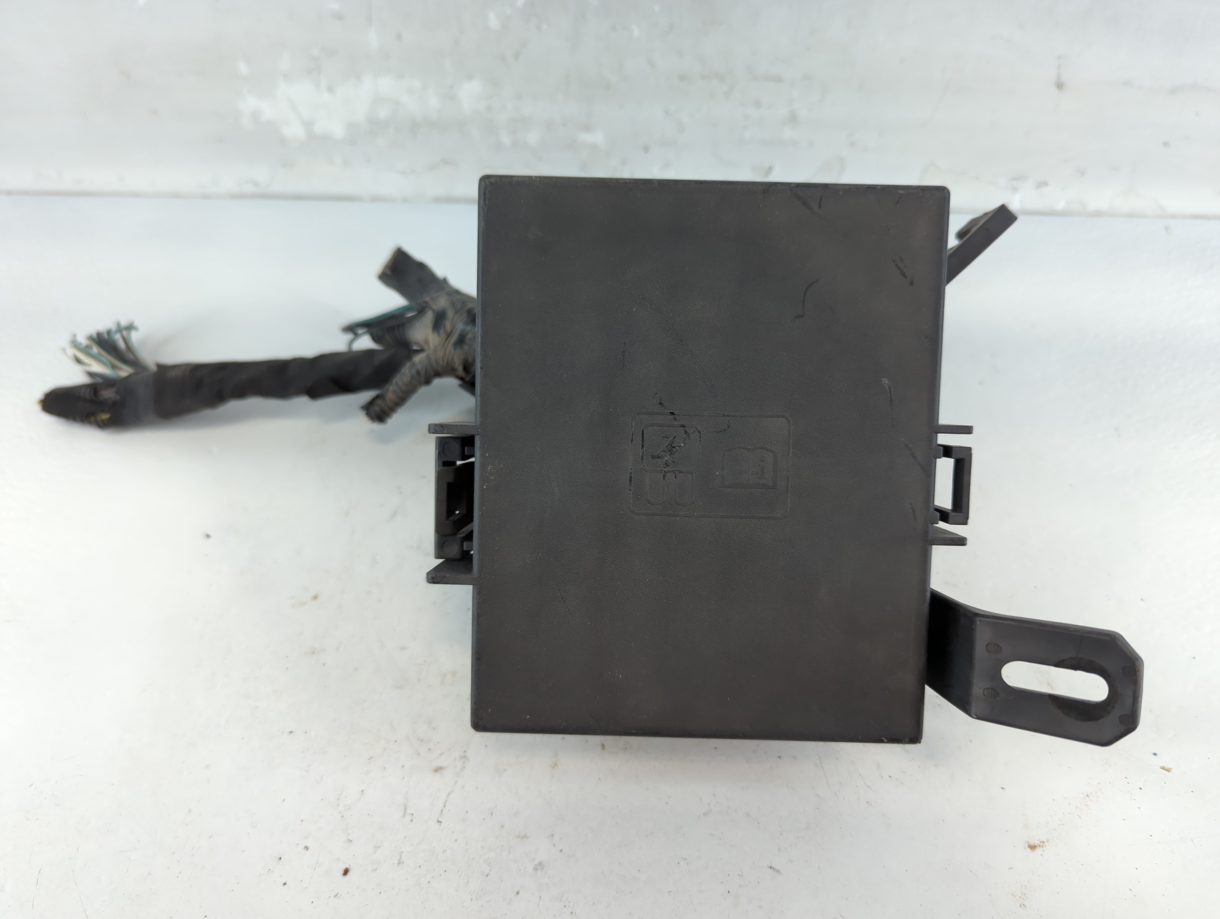 Picture of 2014-2019 Ford Fiesta Fusebox Fuse Box Relay Module 6001389001 933793